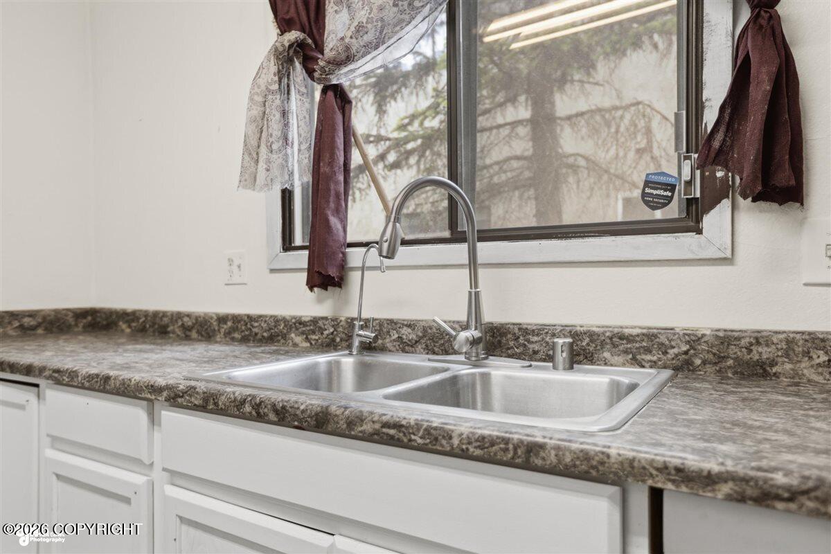 6222 E 12th Avenue #d3 Property Photo 11