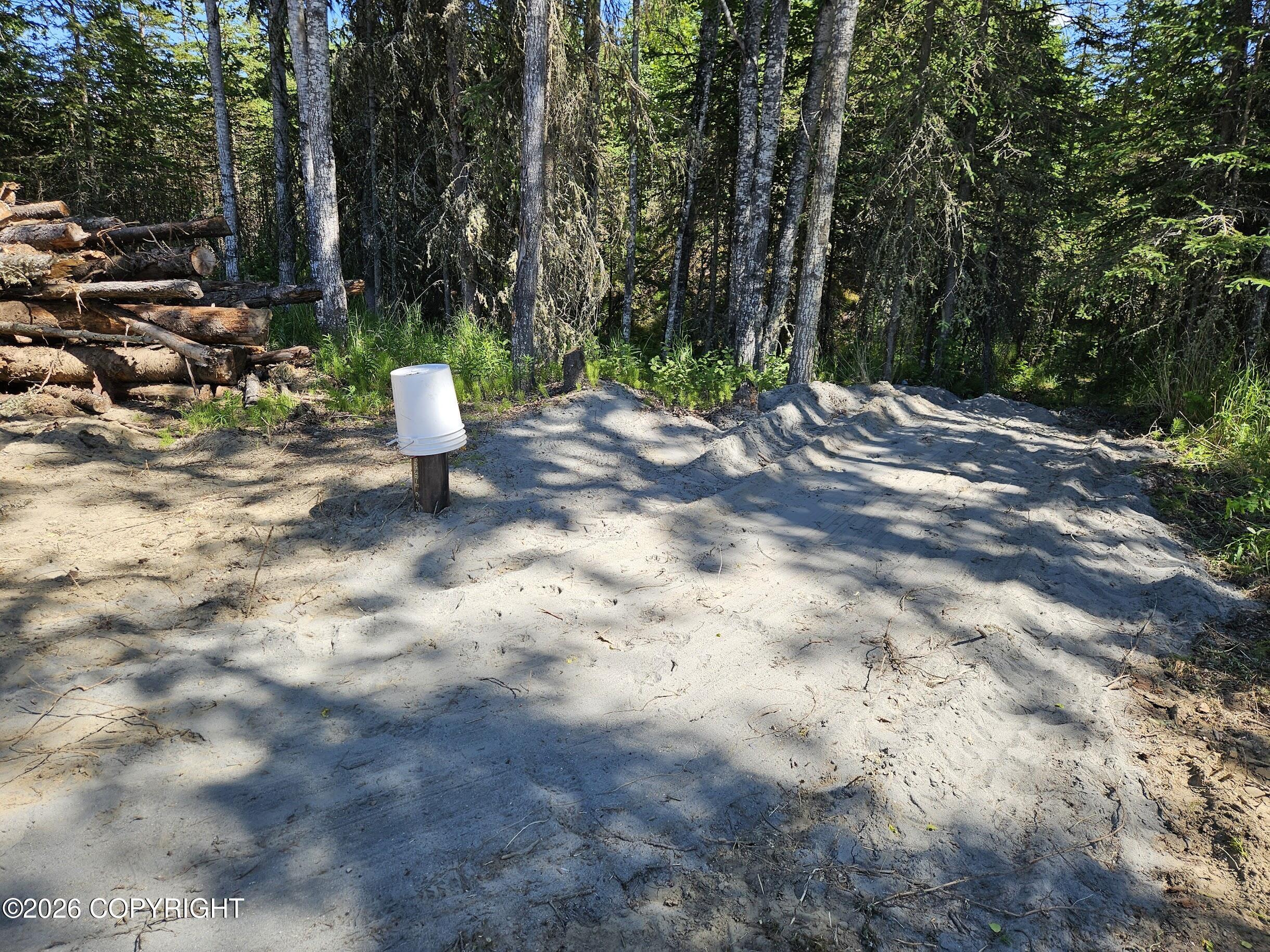 4210 N Lupine Drive Property Photo 6