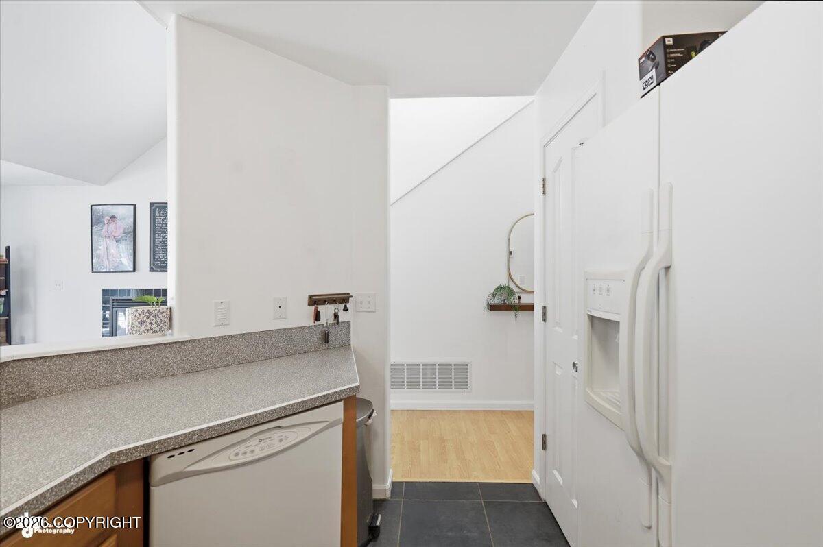 4674 S Mainsail Avenue Property Photo 6