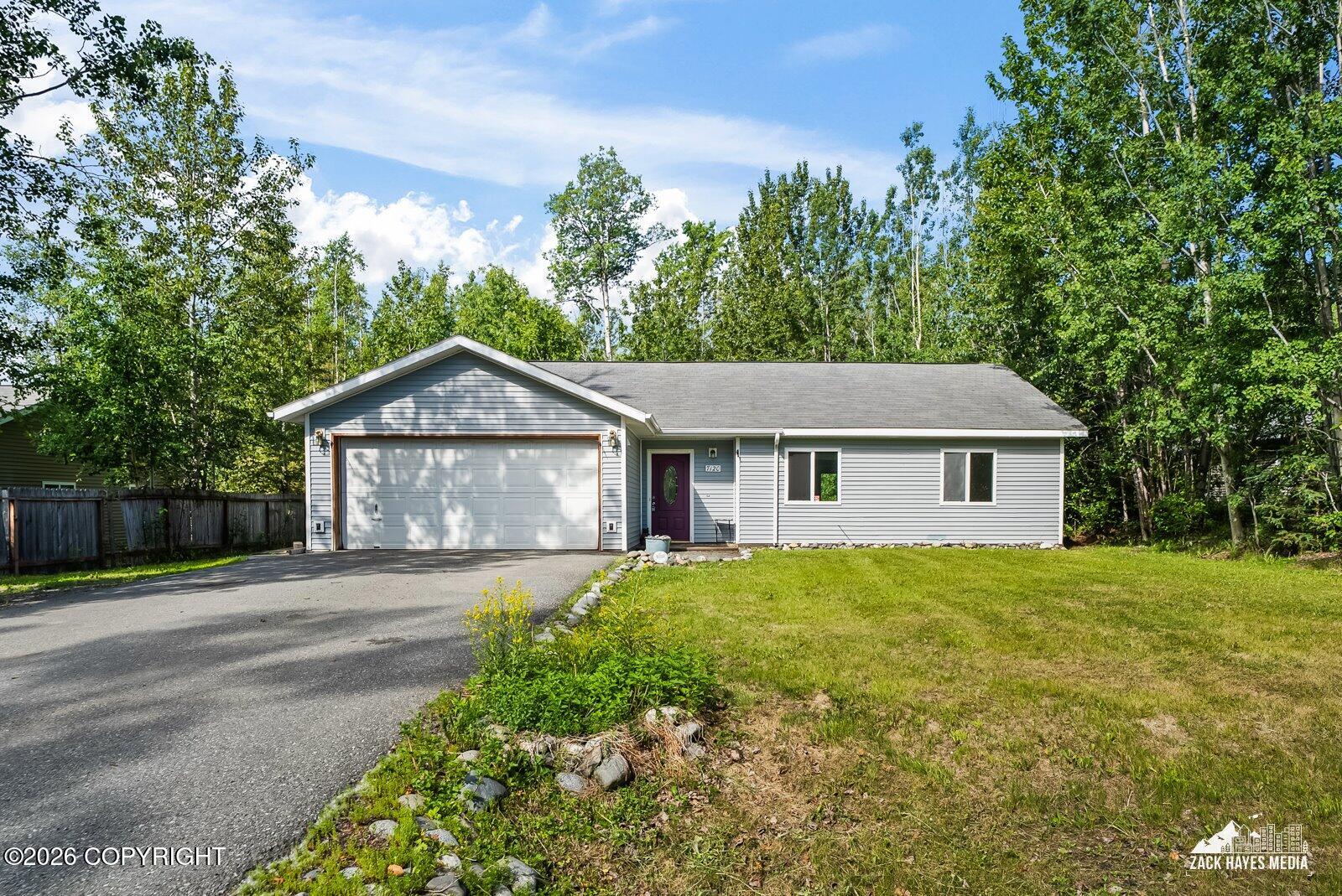 7120 S Brimstone Drive Property Photo 1
