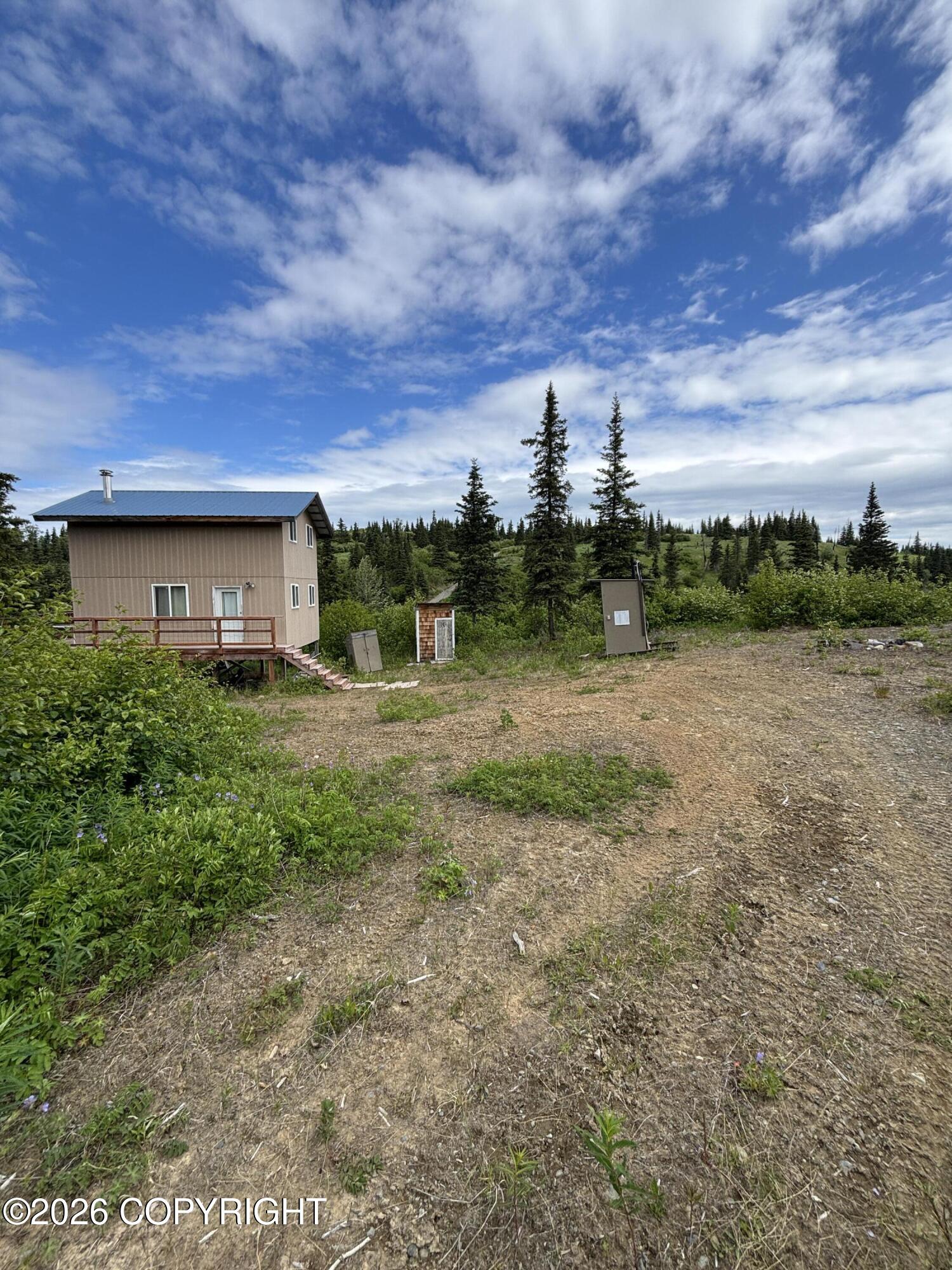 15718 Lobo Lane Property Photo 4
