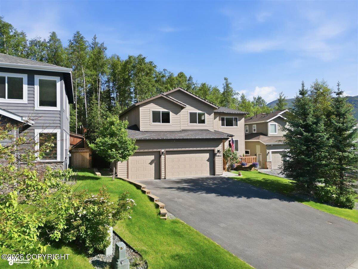 17873 Yellowstone Drive Property Photo 1