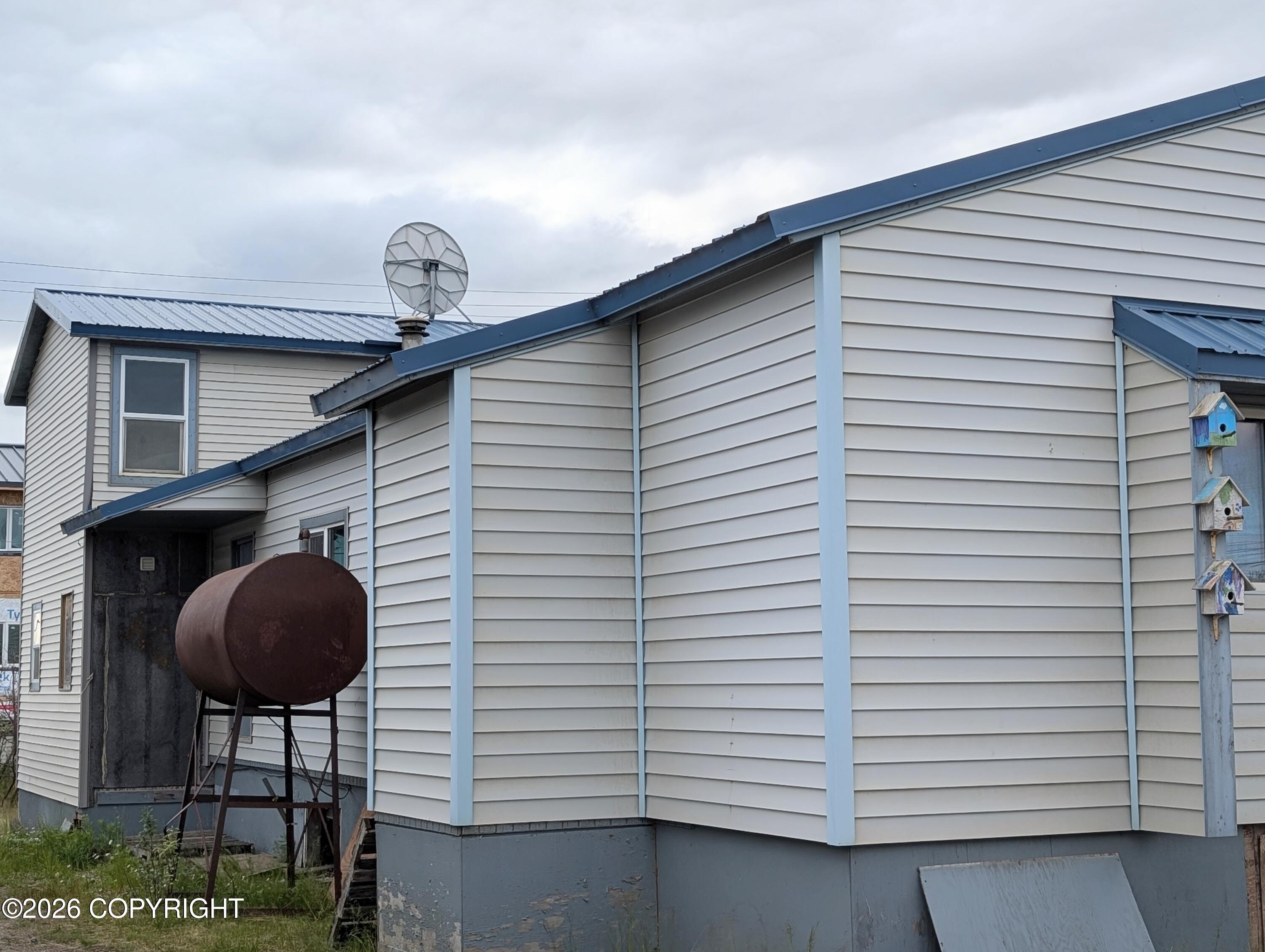 425 6th Avenue Property Photo 2