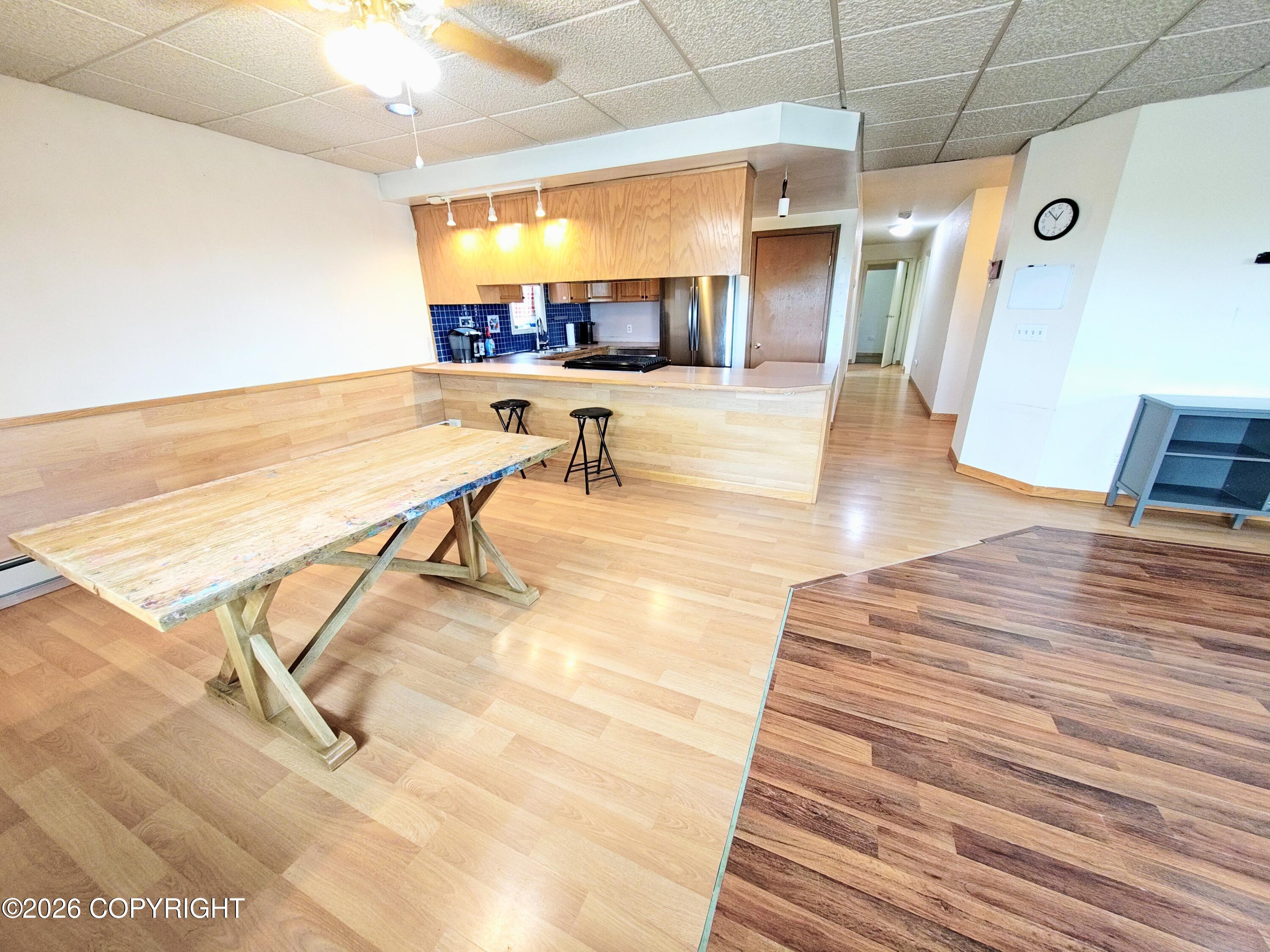 425 6th Avenue Property Photo 17