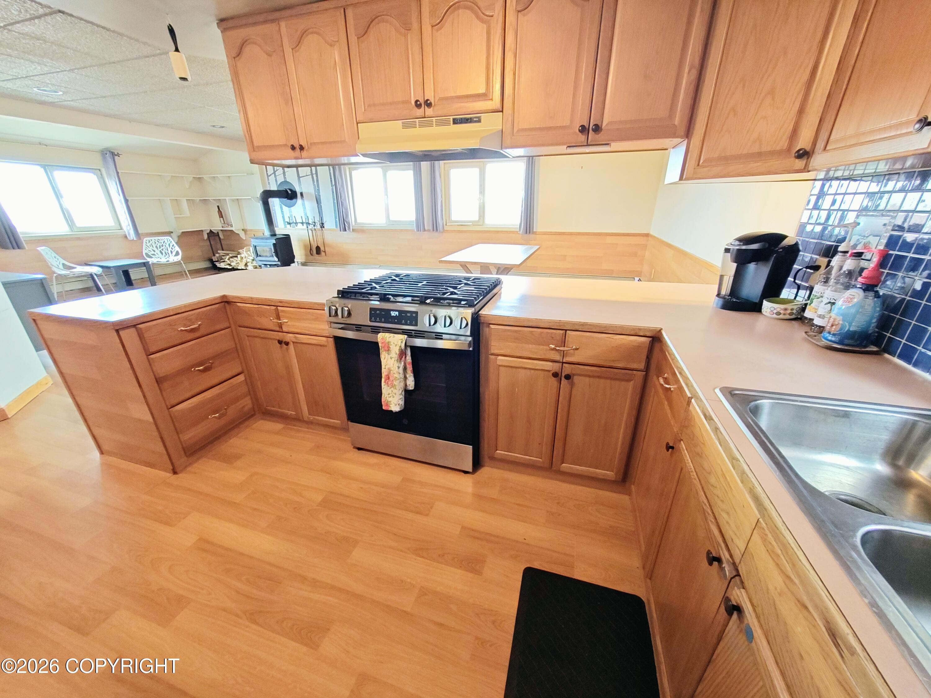 425 6th Avenue Property Photo 21