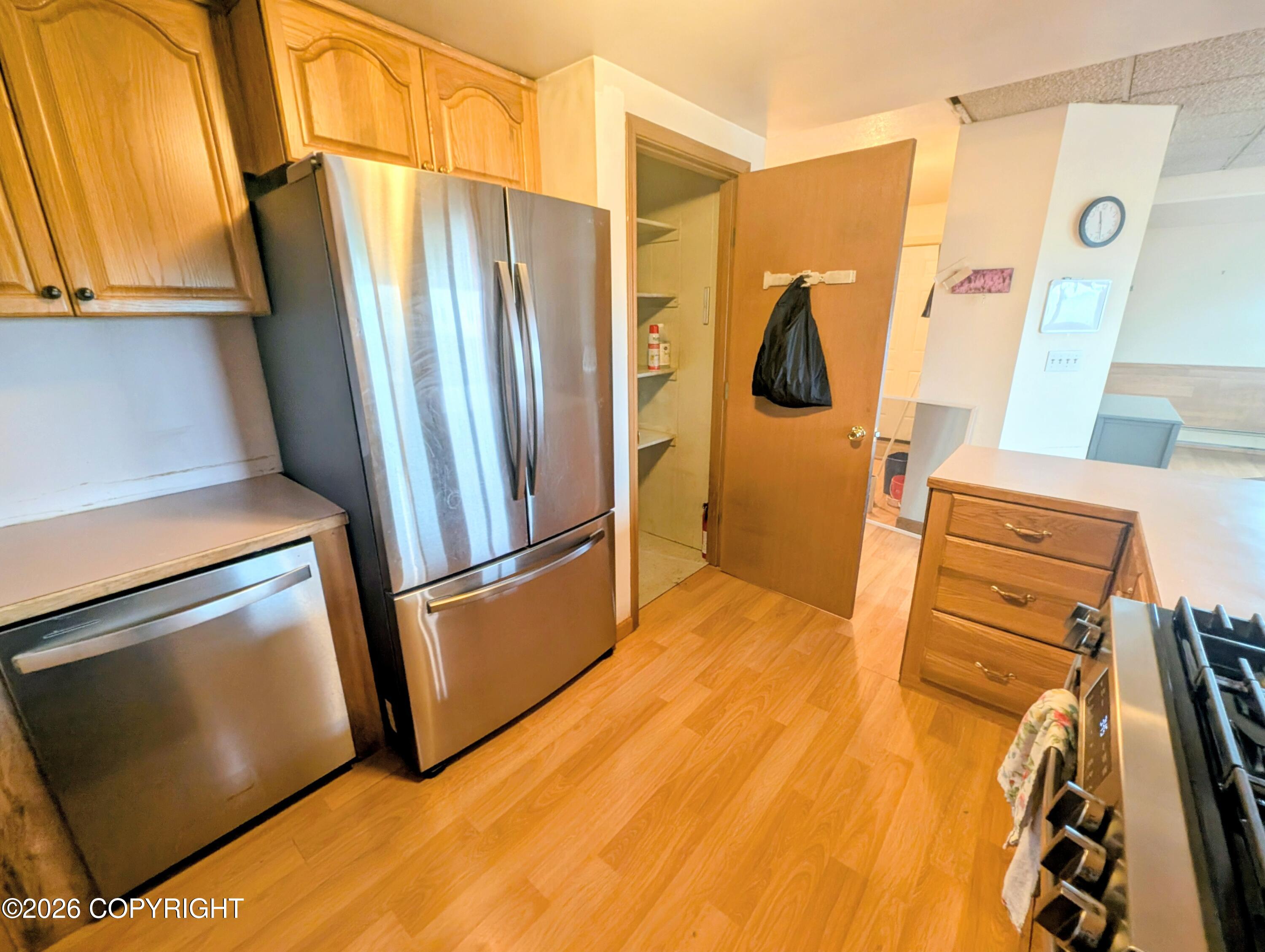 425 6th Avenue Property Photo 25