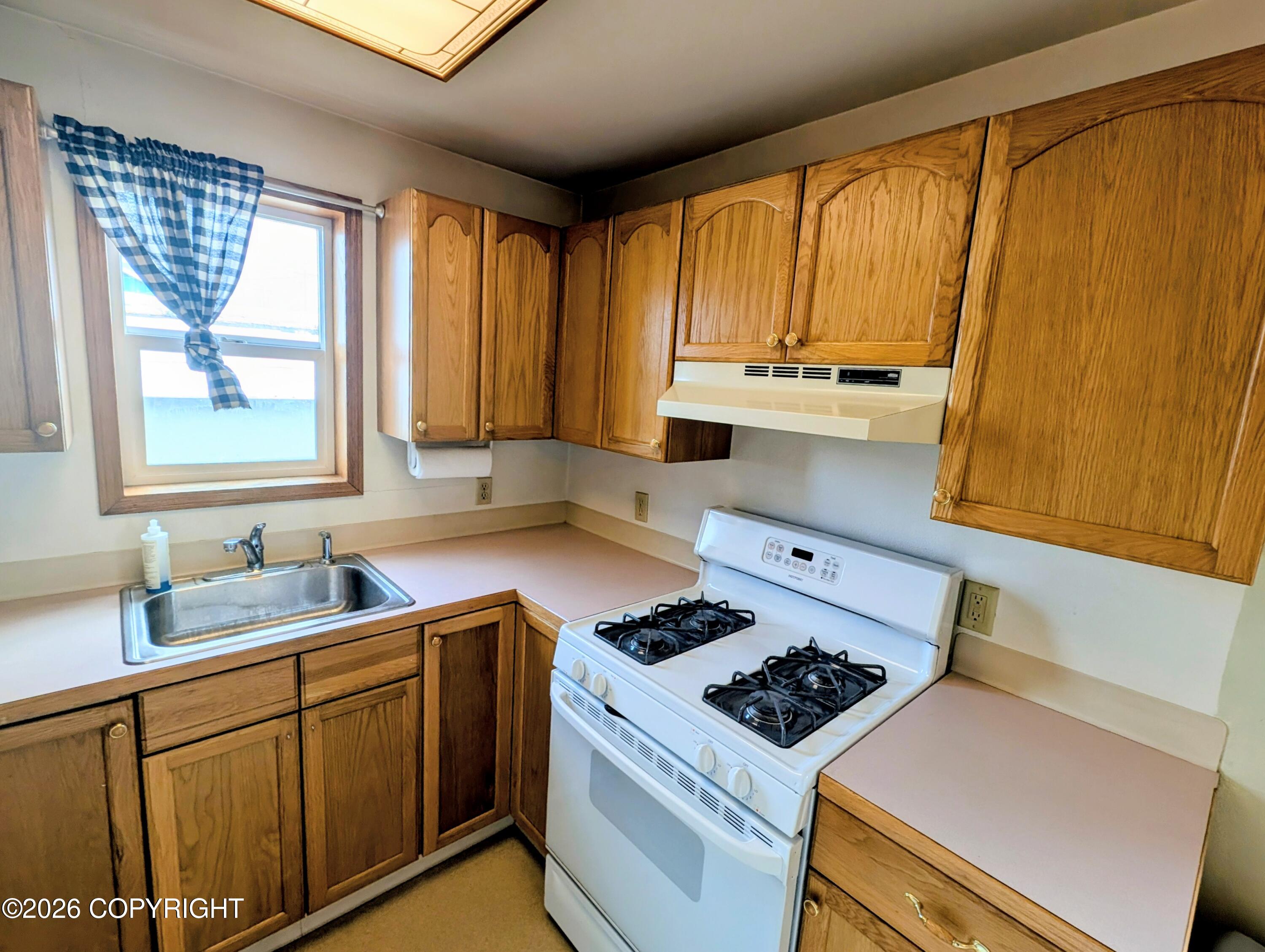 425 6th Avenue Property Photo 51