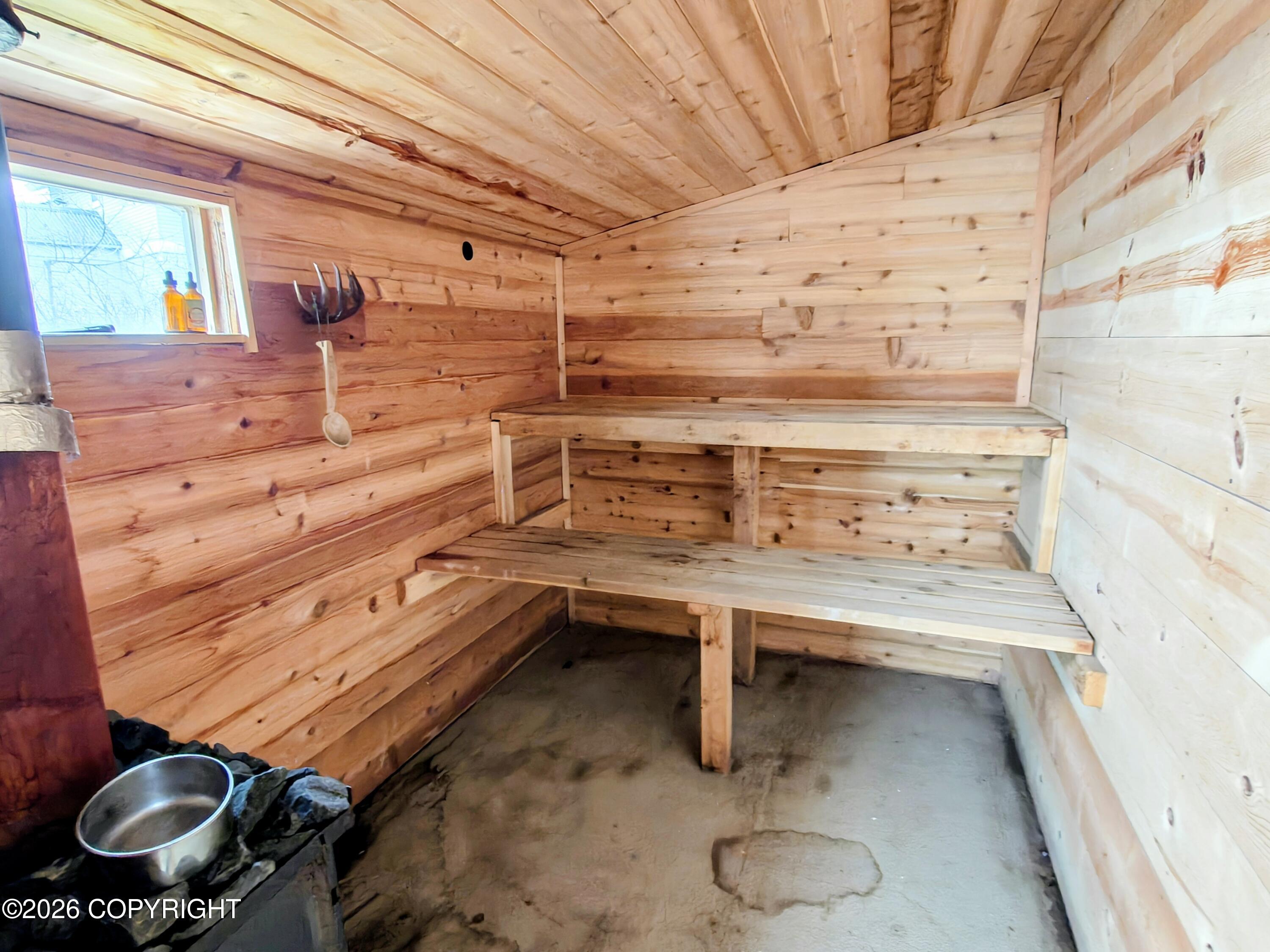 425 6th Avenue Property Photo 62