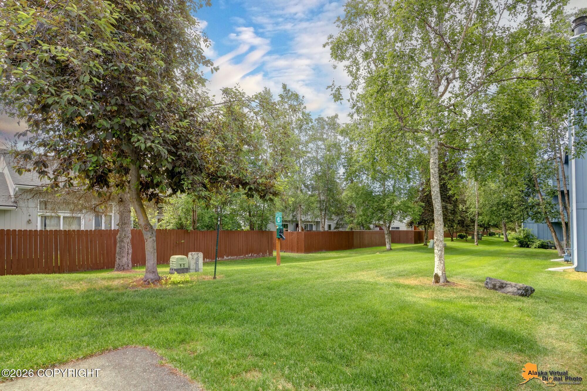1670 Eastridge Drive #302 Property Photo 26