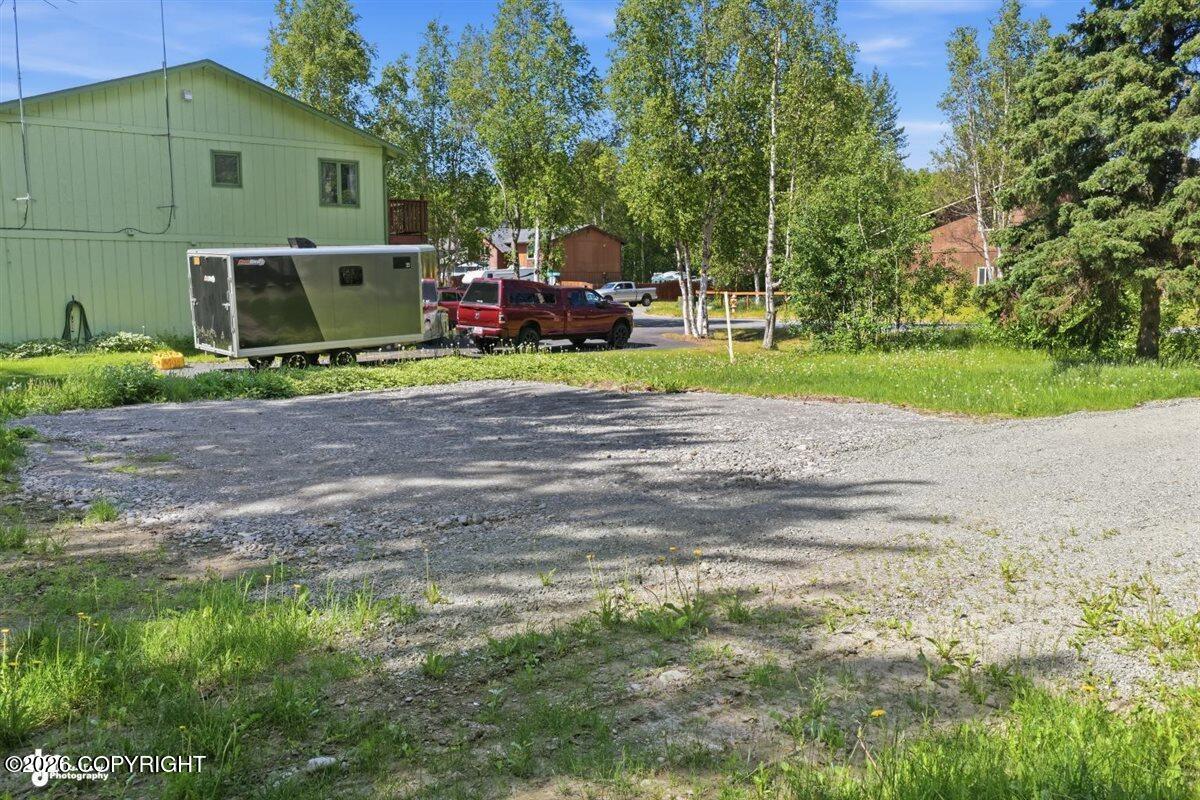 16826 Riddell Street Property Photo 31