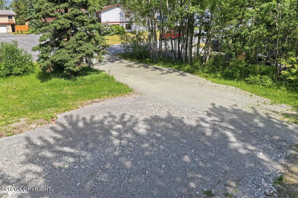 16826 Riddell Street Property Photo 35
