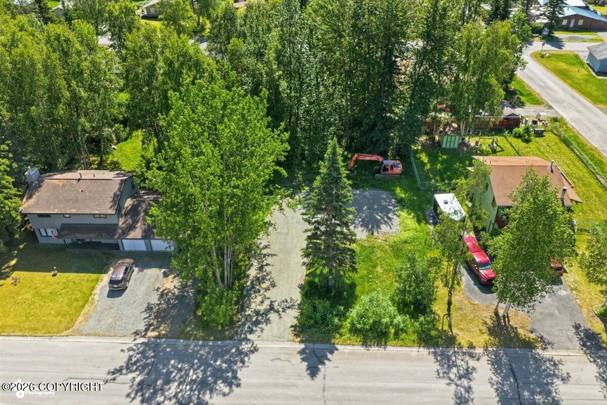 16826 Riddell Street Property Photo 42