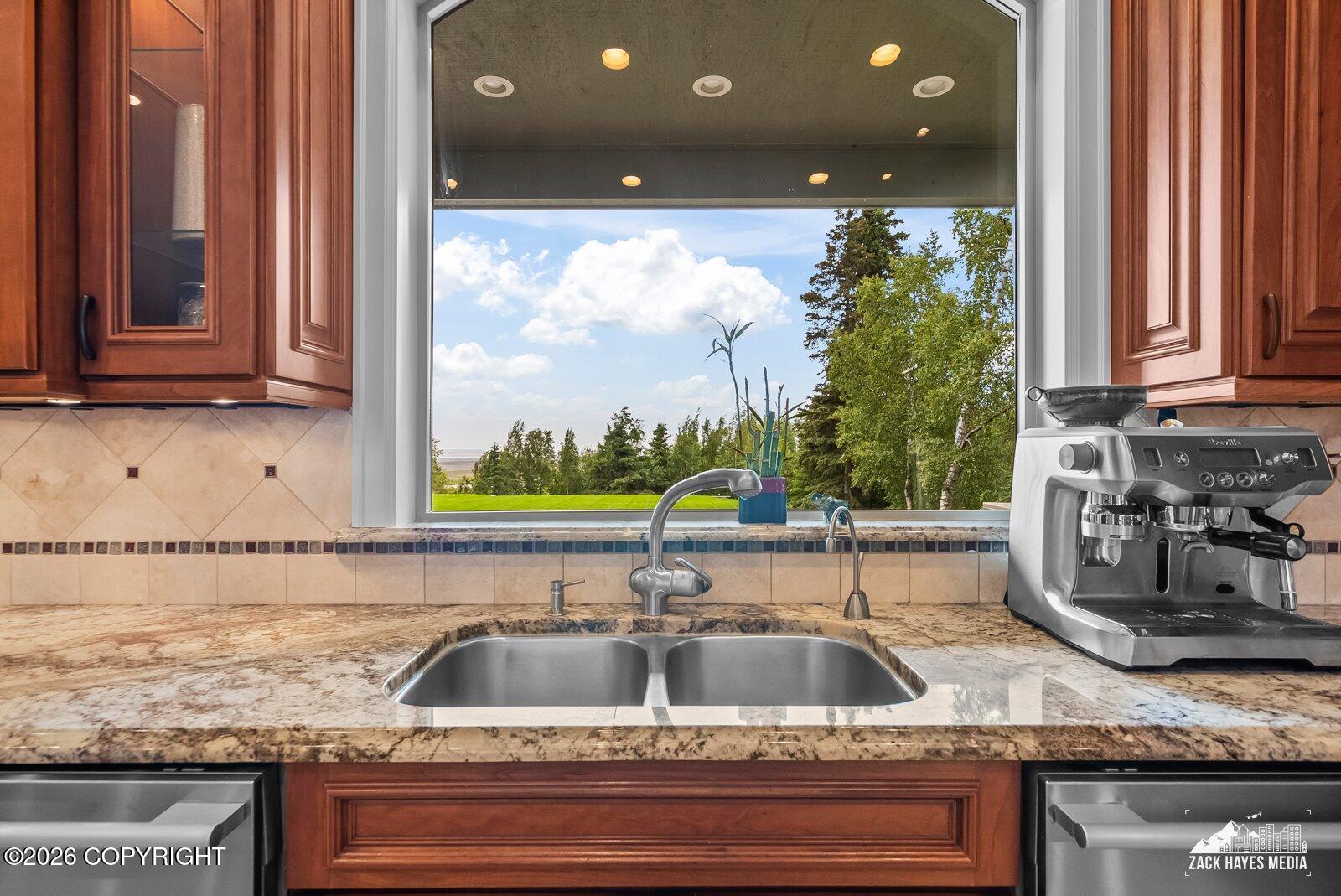 11184 Bluff Creek Circle Property Photo 46