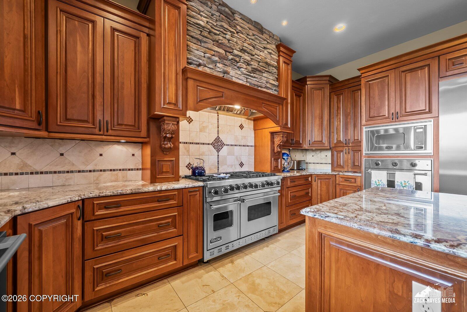 11184 Bluff Creek Circle Property Photo 49