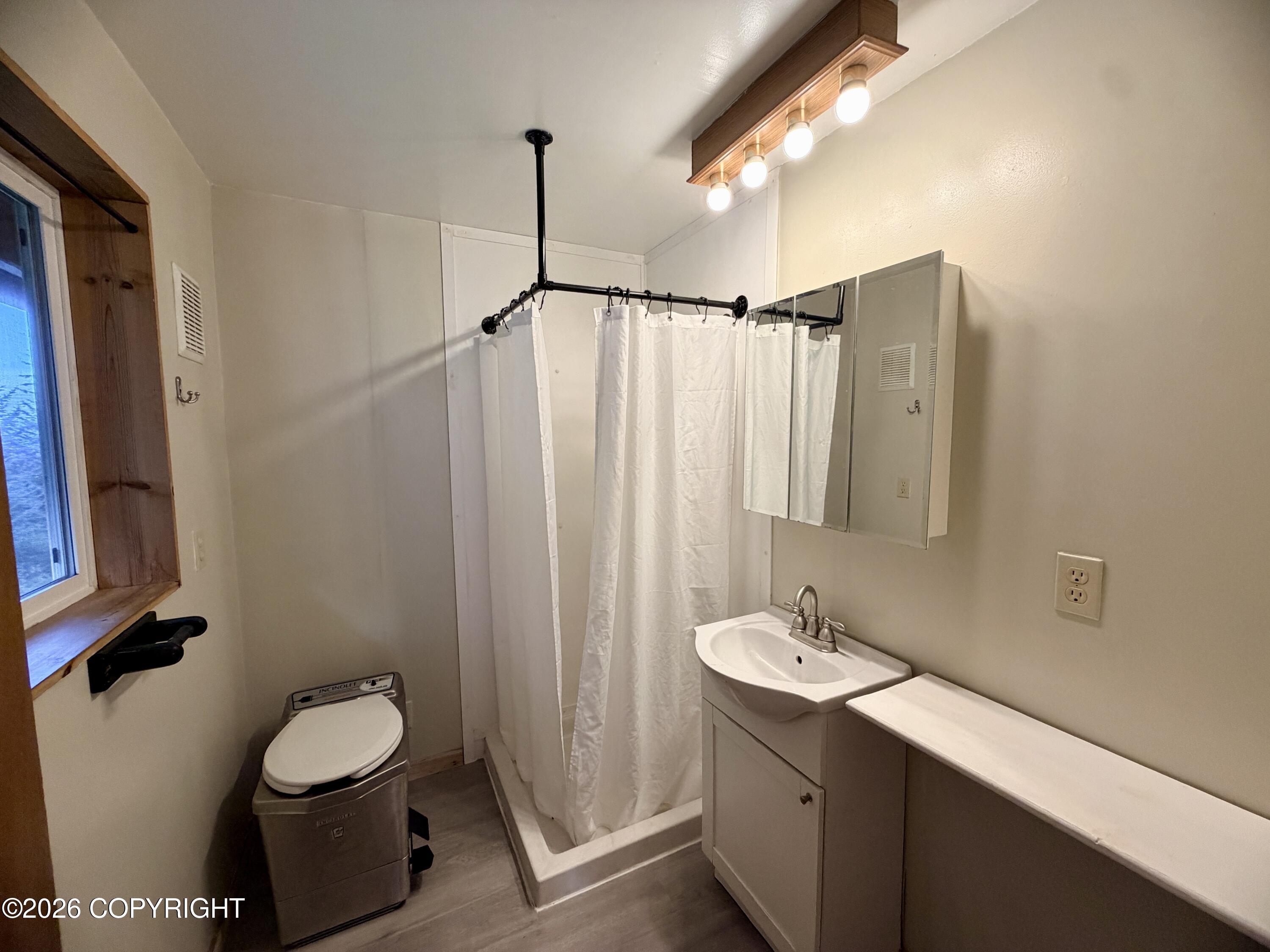 3108 Jakolof Bay Road Property Photo 33