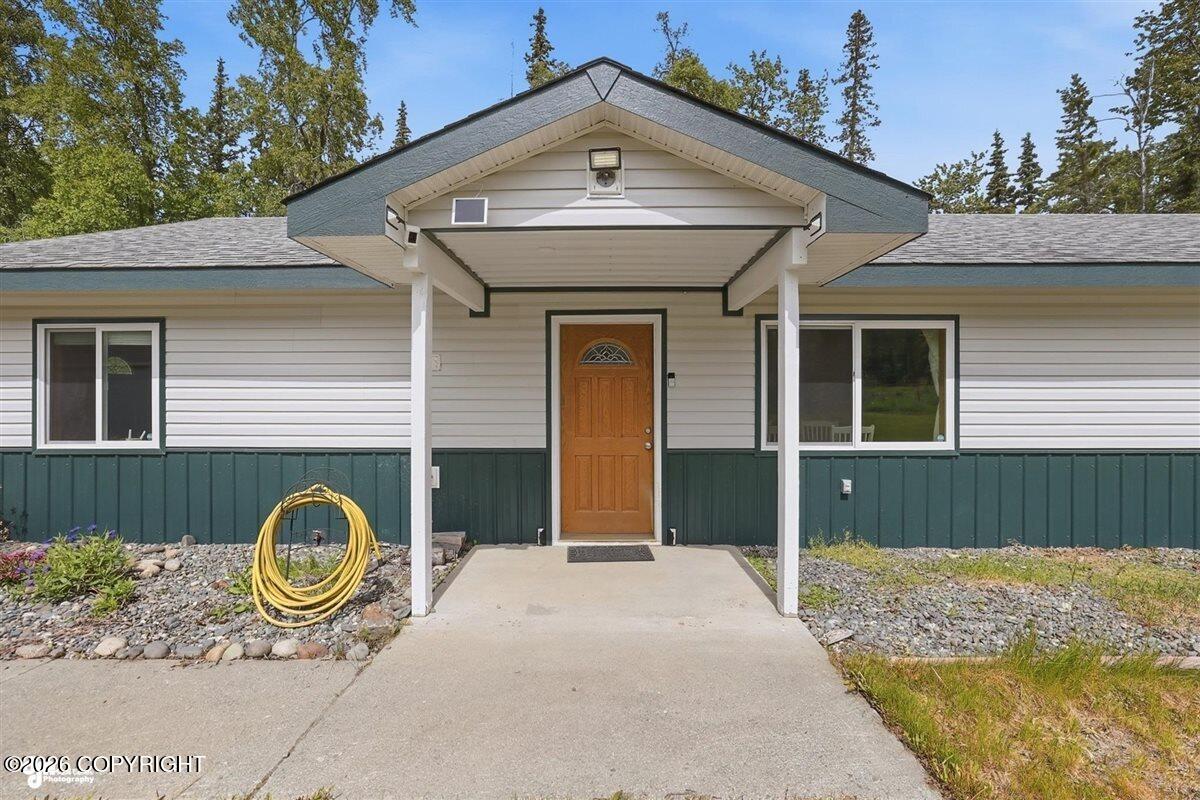 49032 Windy Road Property Photo 7