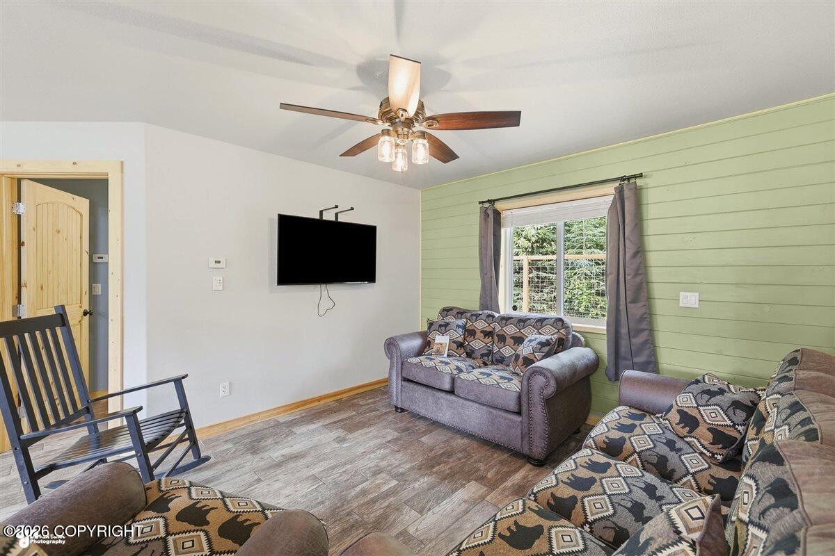 49032 Windy Road Property Photo 15