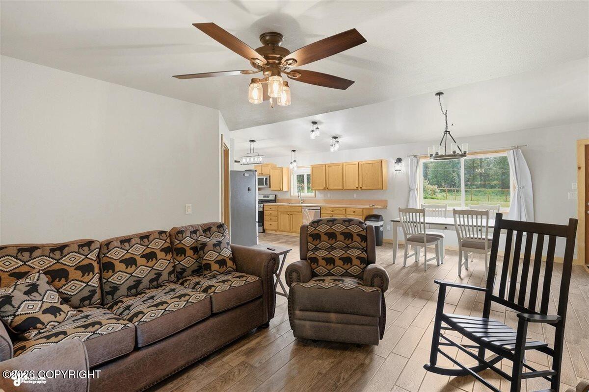 49032 Windy Road Property Photo 16
