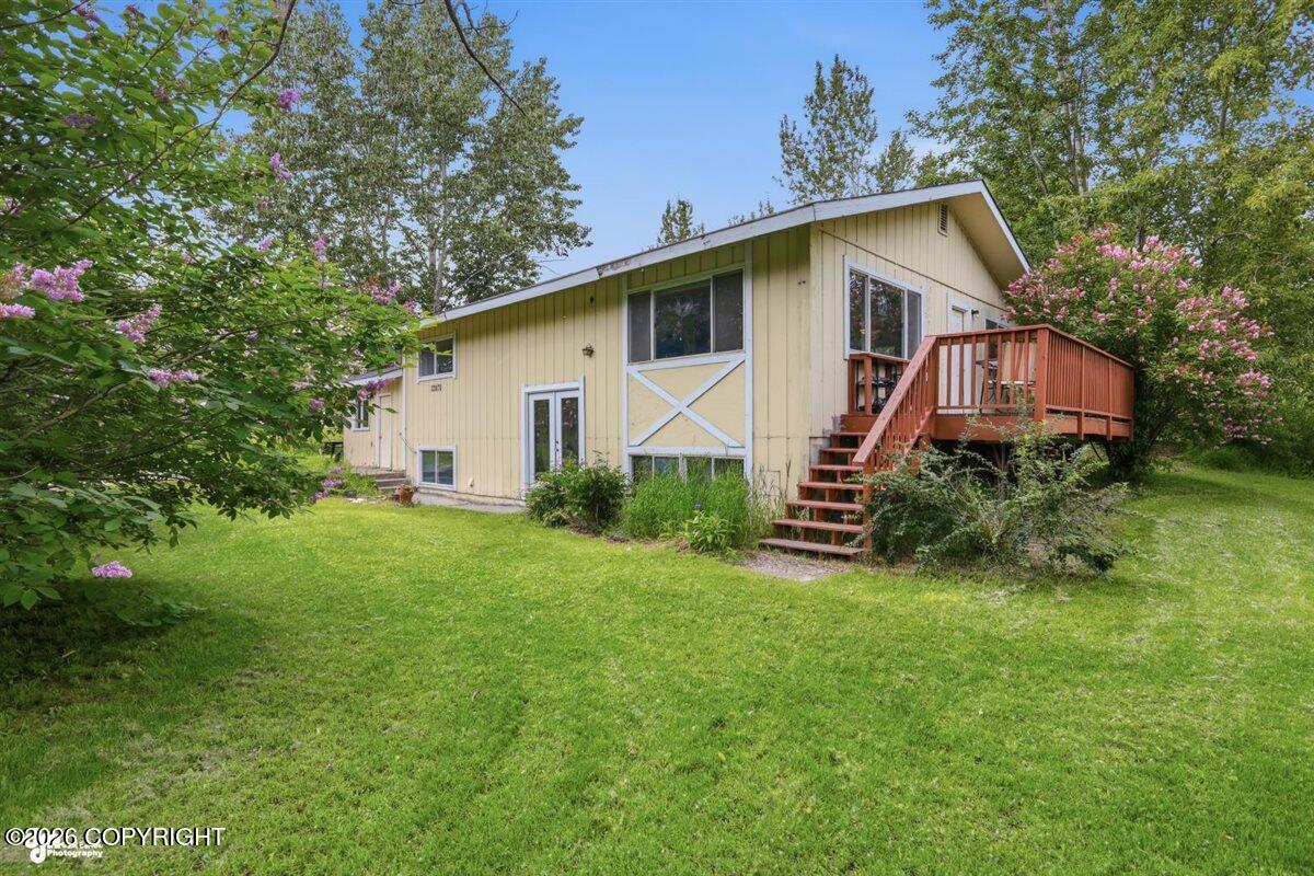 12075 E Chalet Drive Property Photo 3