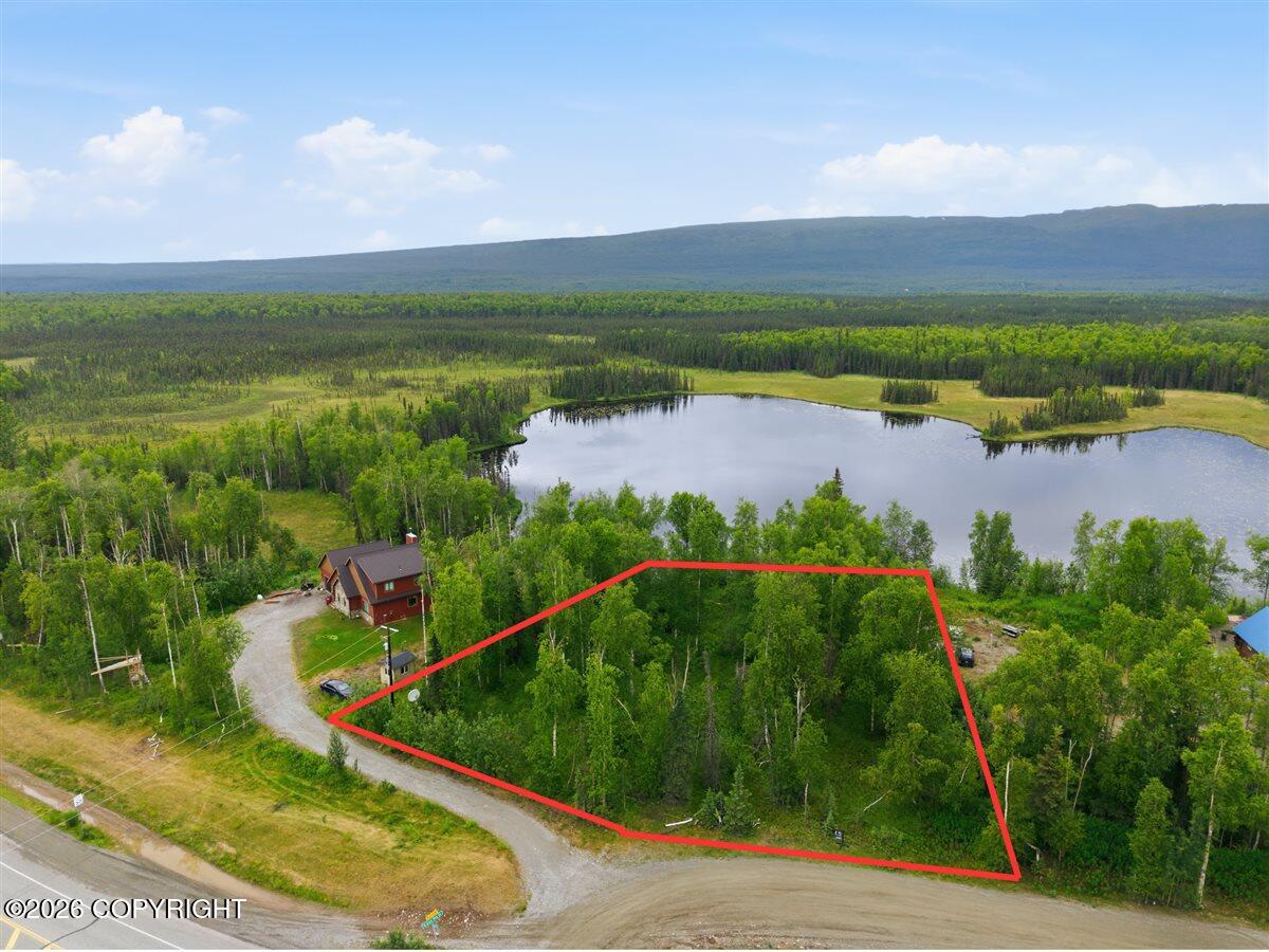 L3 B1 Merri Belle Lake Property Photo 1