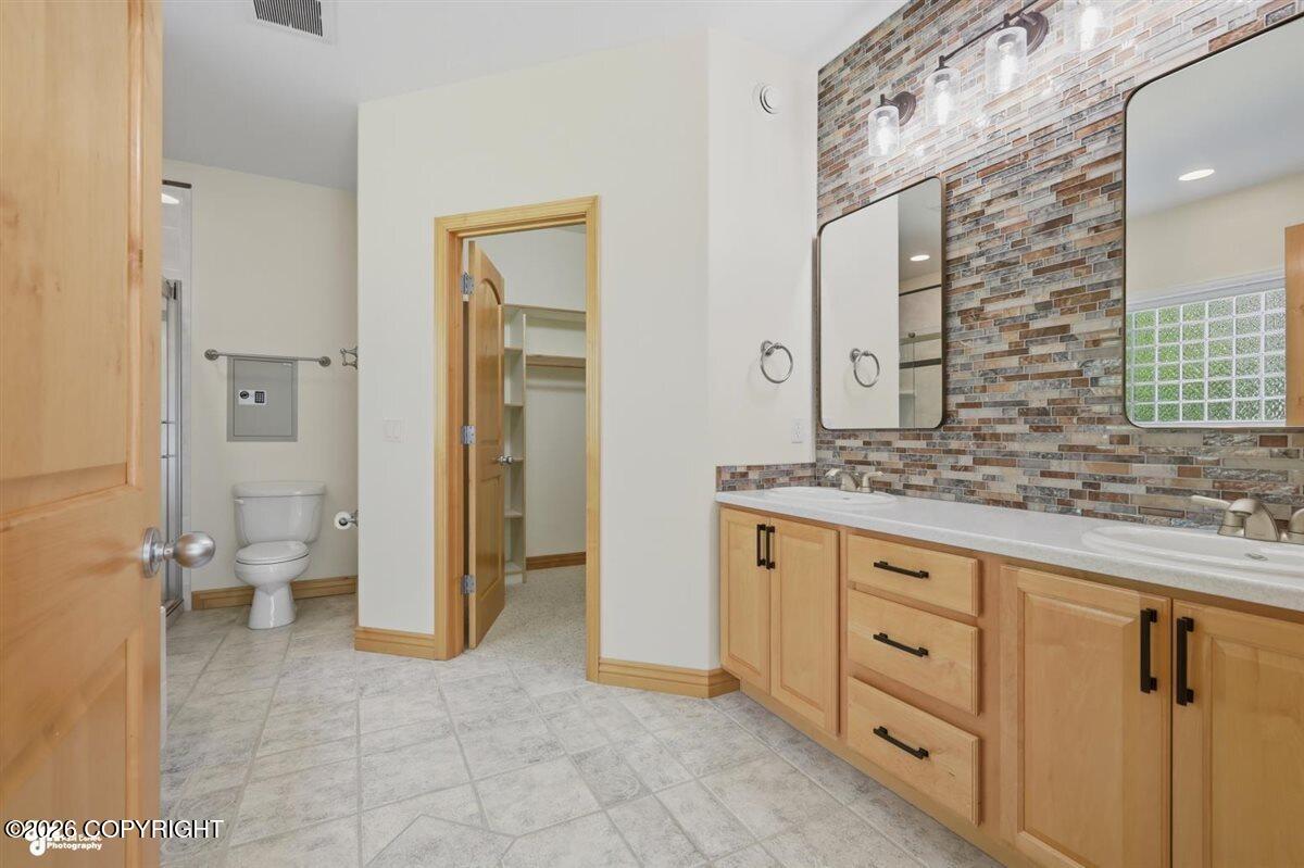 7769 W Sun Ridge Circle Property Photo 43