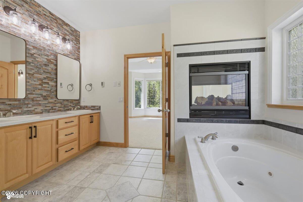 7769 W Sun Ridge Circle Property Photo 46
