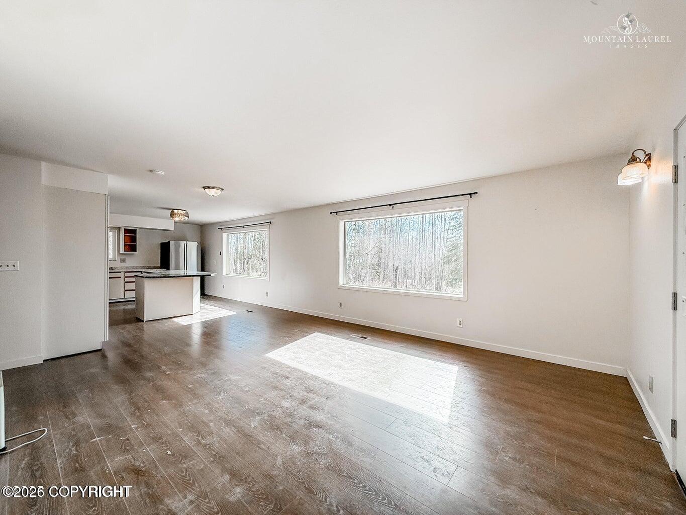 8747 S Twilight Drive Property Photo 9