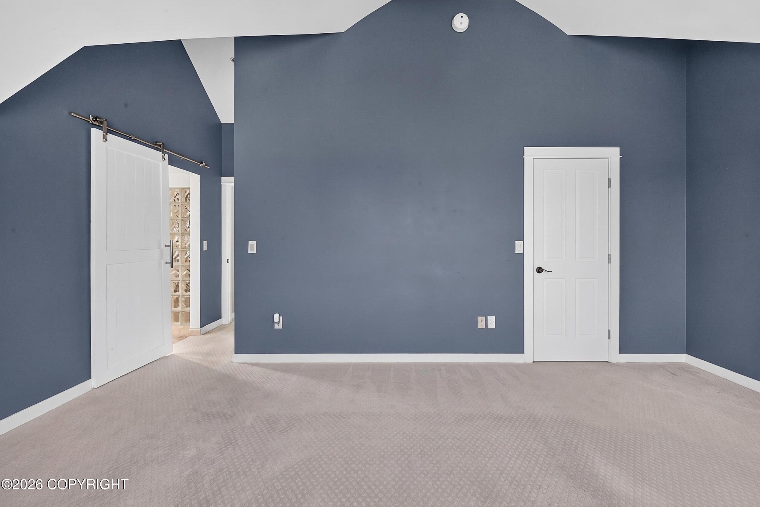 25 Jefferson Way #301 Property Photo 18