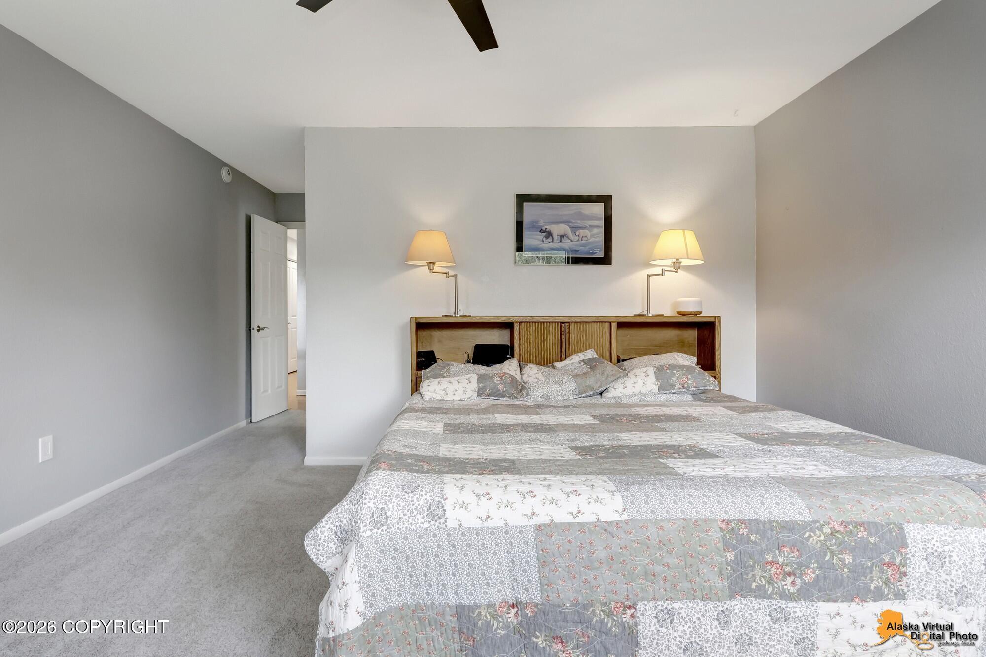 1909 Parkside Drive Property Photo 21