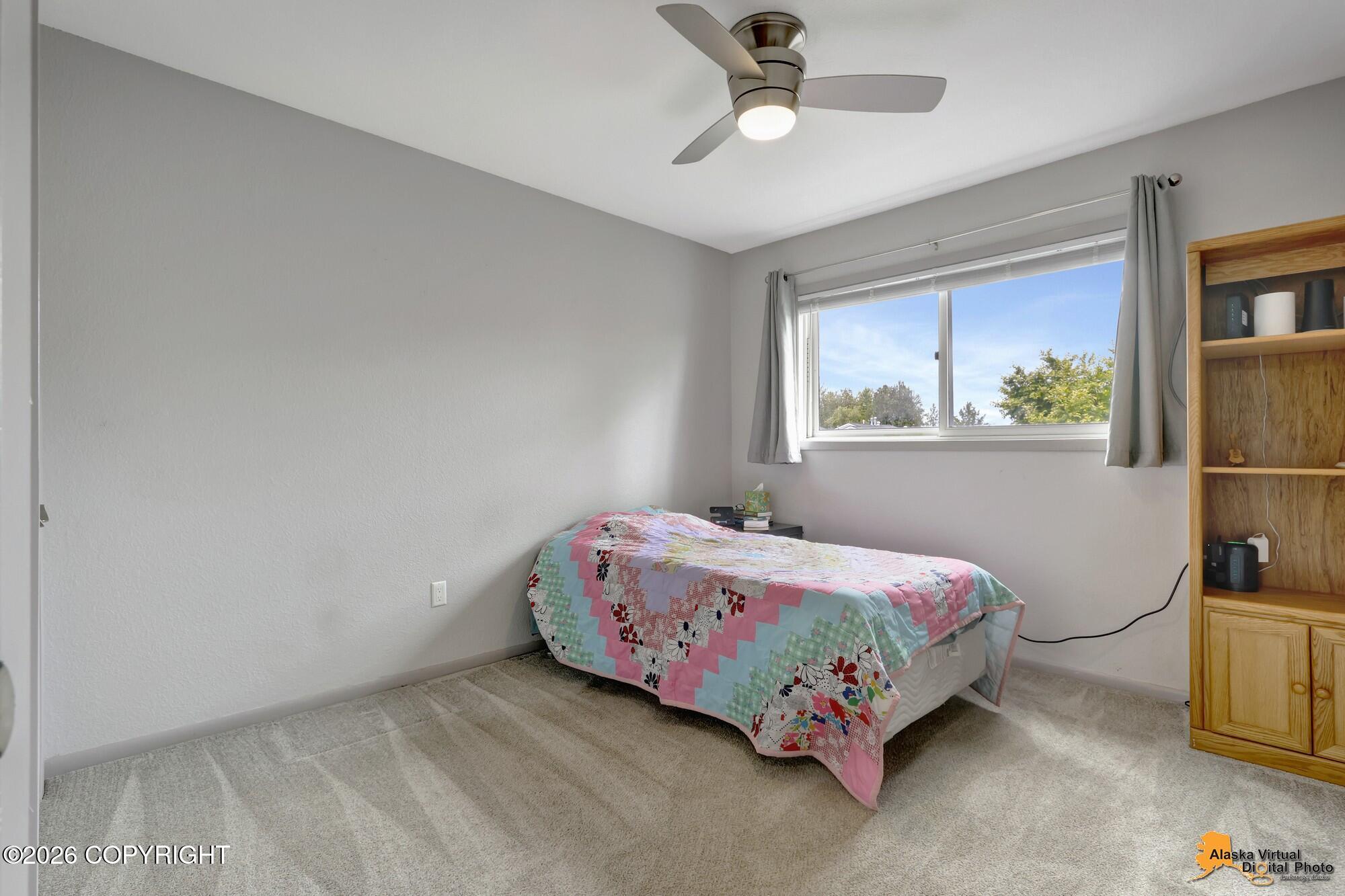 1909 Parkside Drive Property Photo 28