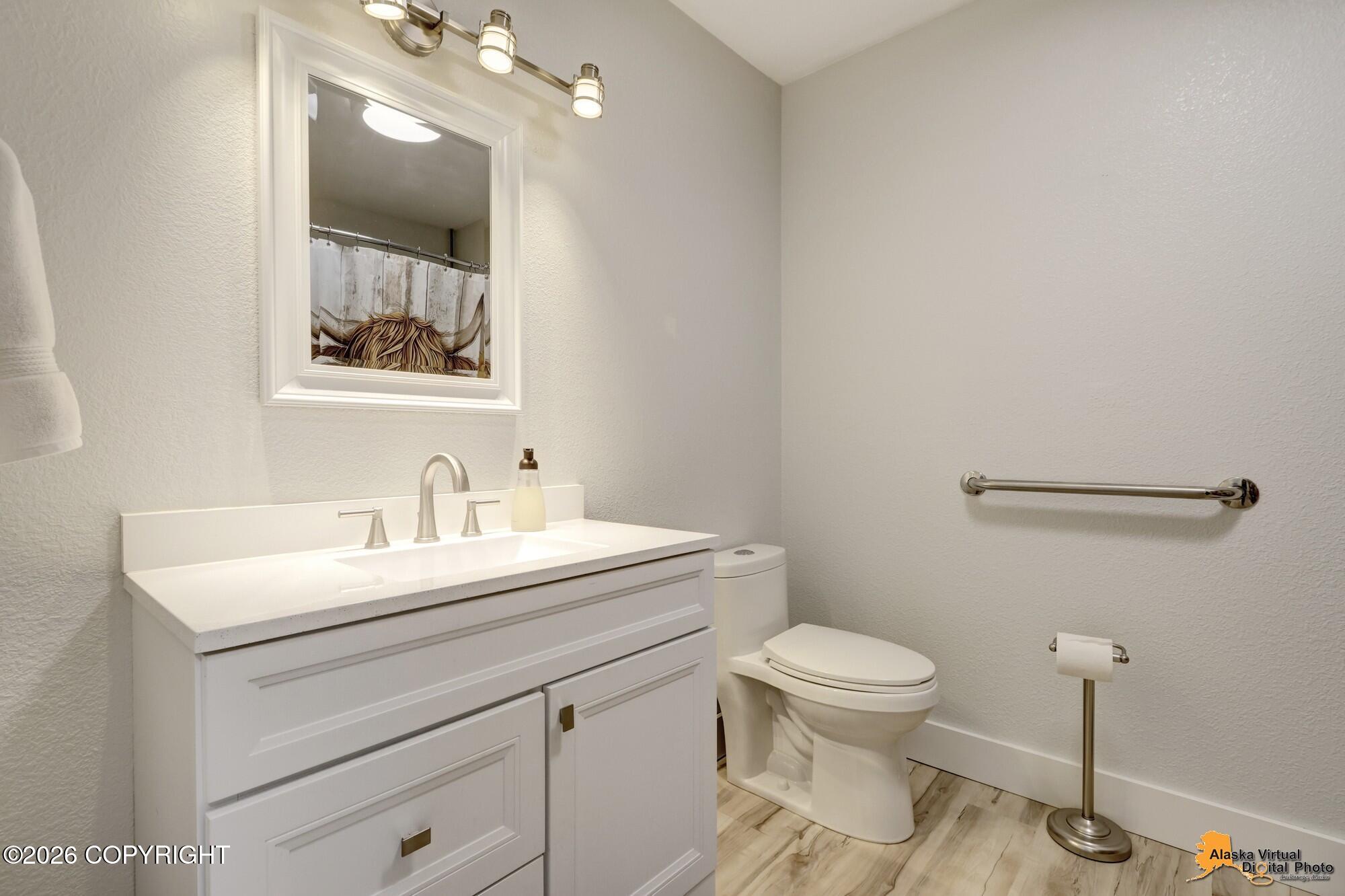1909 Parkside Drive Property Photo 30