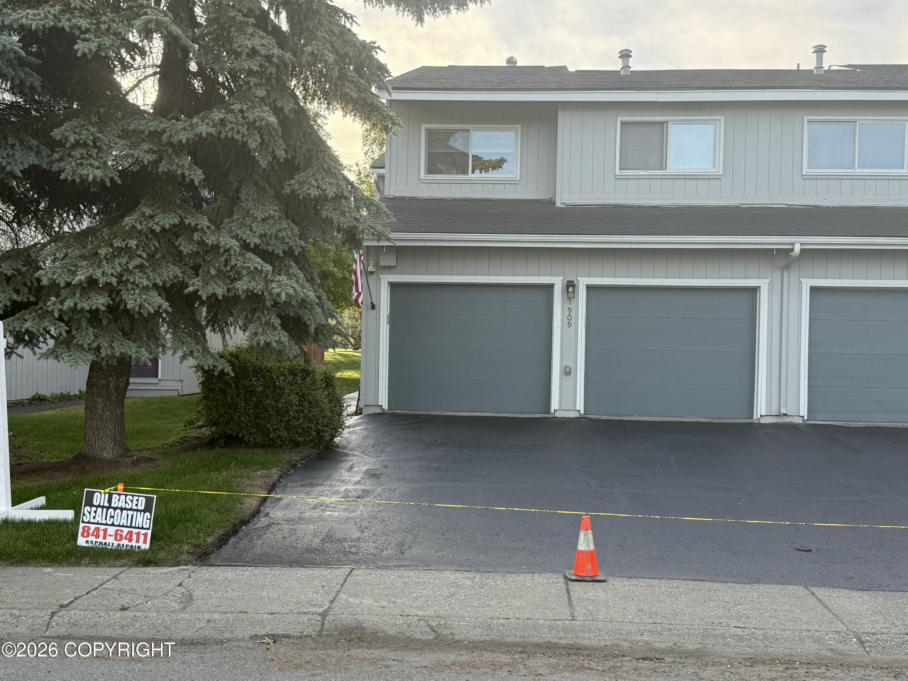 1909 Parkside Drive Property Photo 39