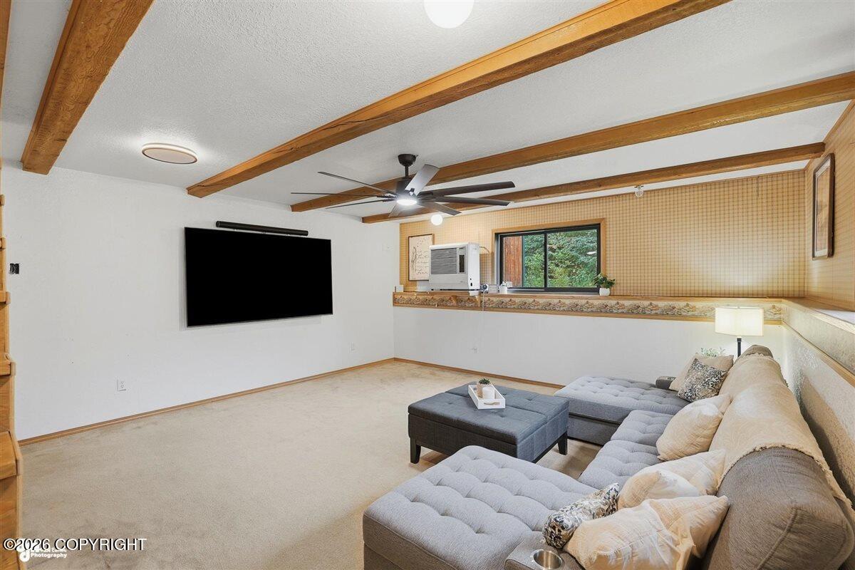 17701 Bean Creek Road Property Photo 8