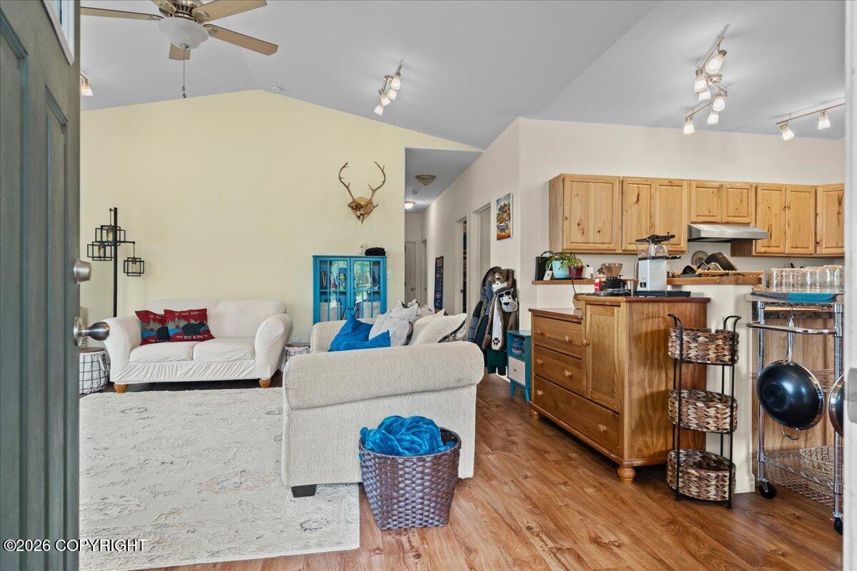 7668 S Schwates Road Property Photo 16