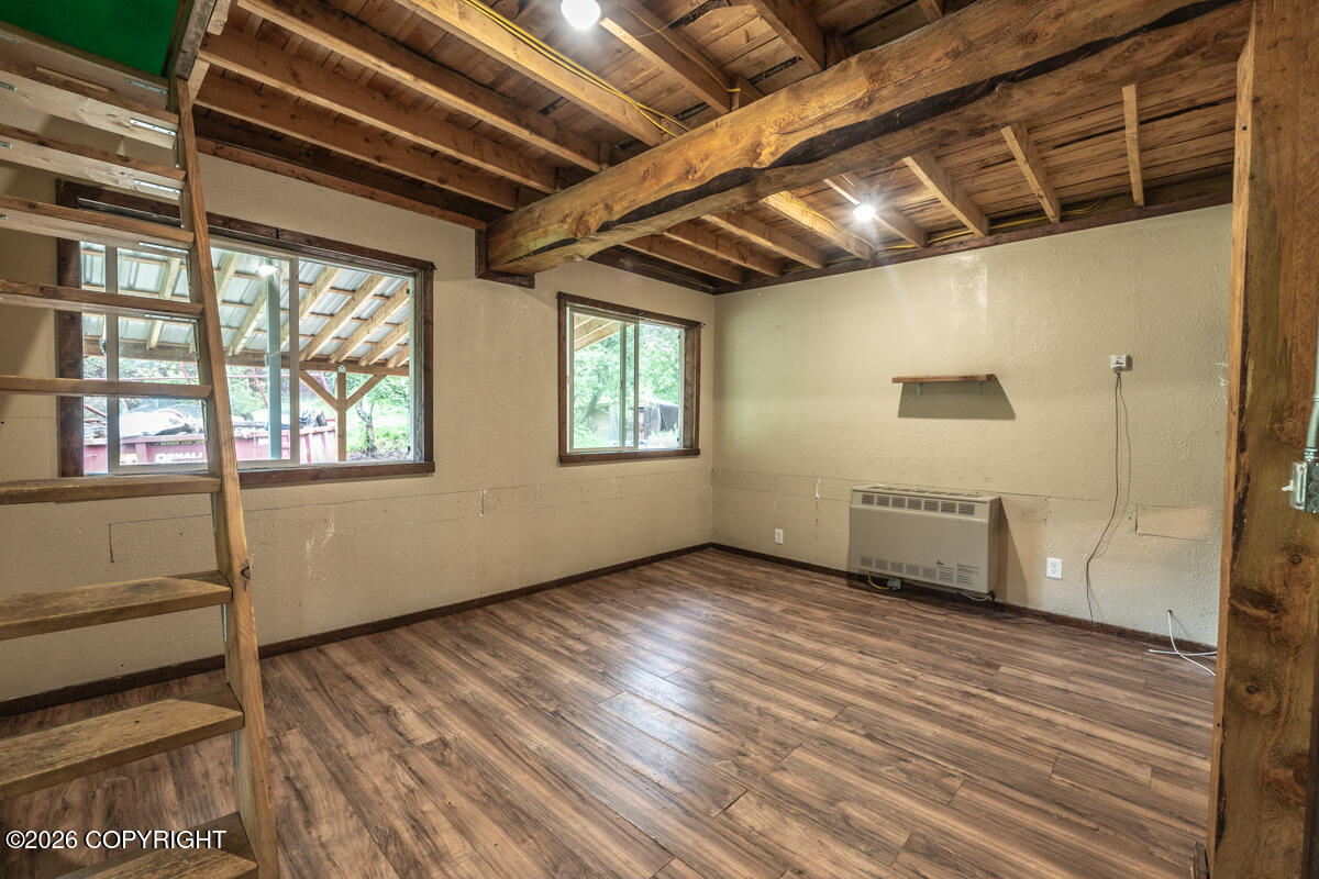 13080 W Purches Creek Road Property Photo 6