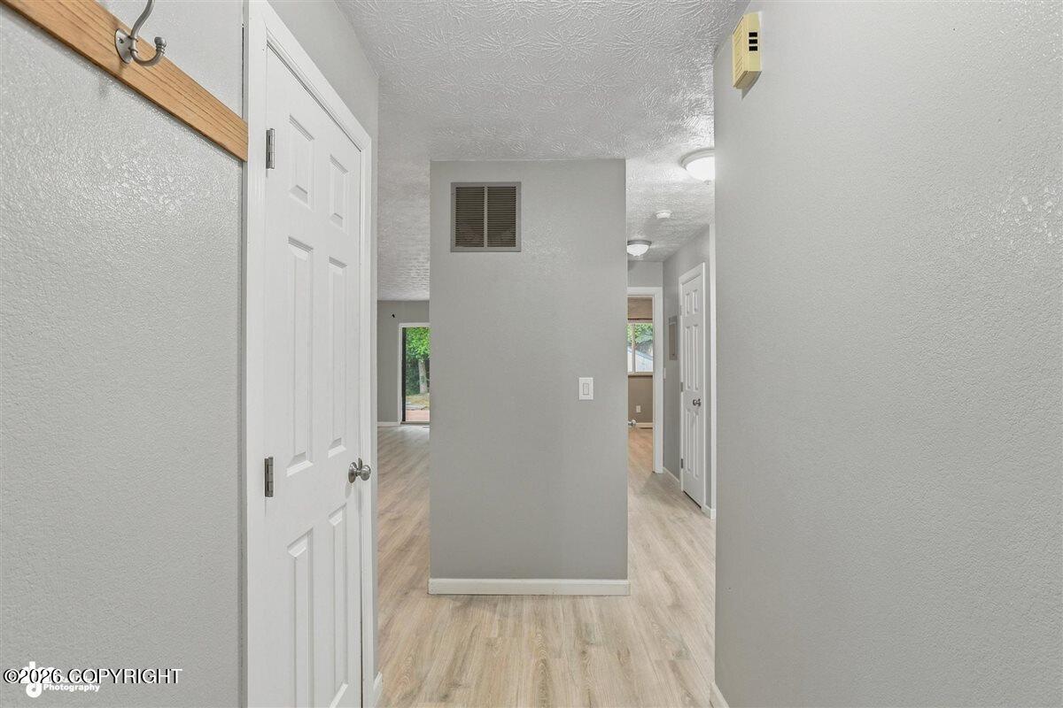 1839 Bellevue Loop Property Photo 5