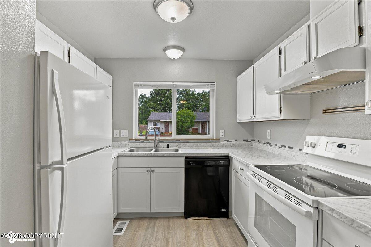 1839 Bellevue Loop Property Photo 9