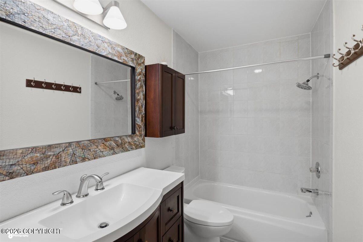 1220 E 16th Avenue #8 Property Photo 25