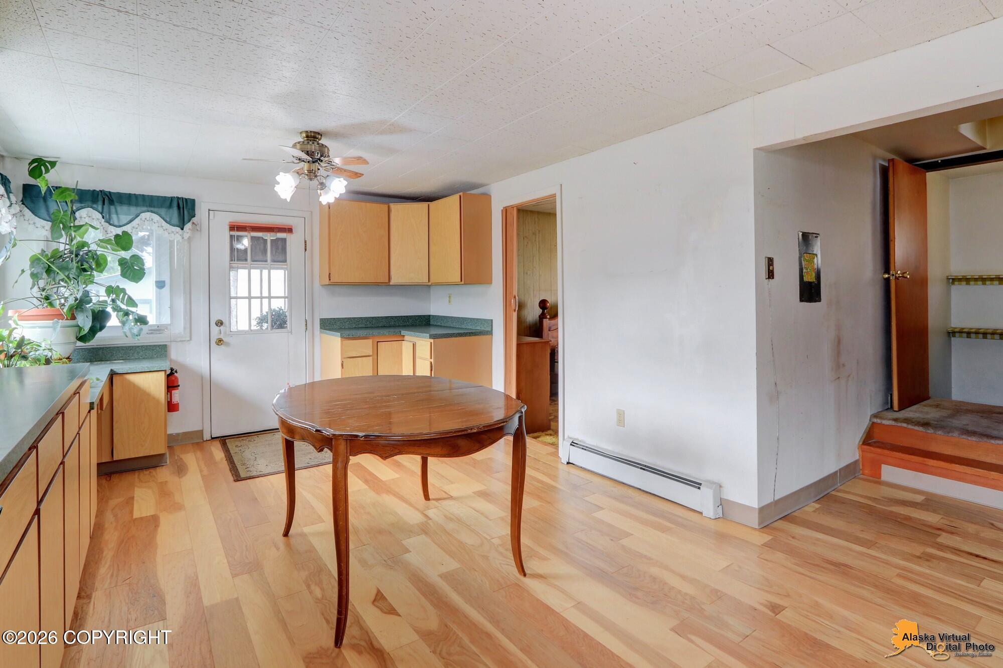 732 N Bliss Street Property Photo 7