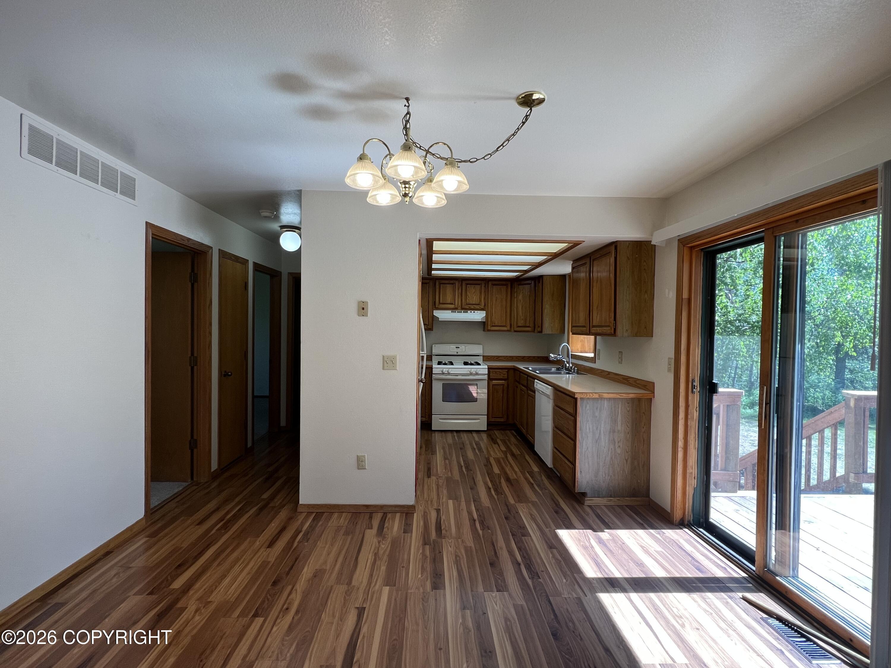 3900 E Birch View Drive Property Photo 2
