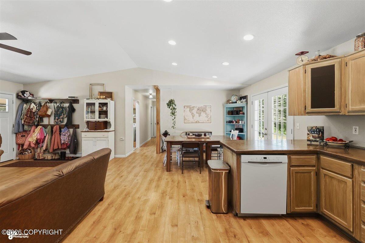 1535 Kittiwake Court Property Photo 18