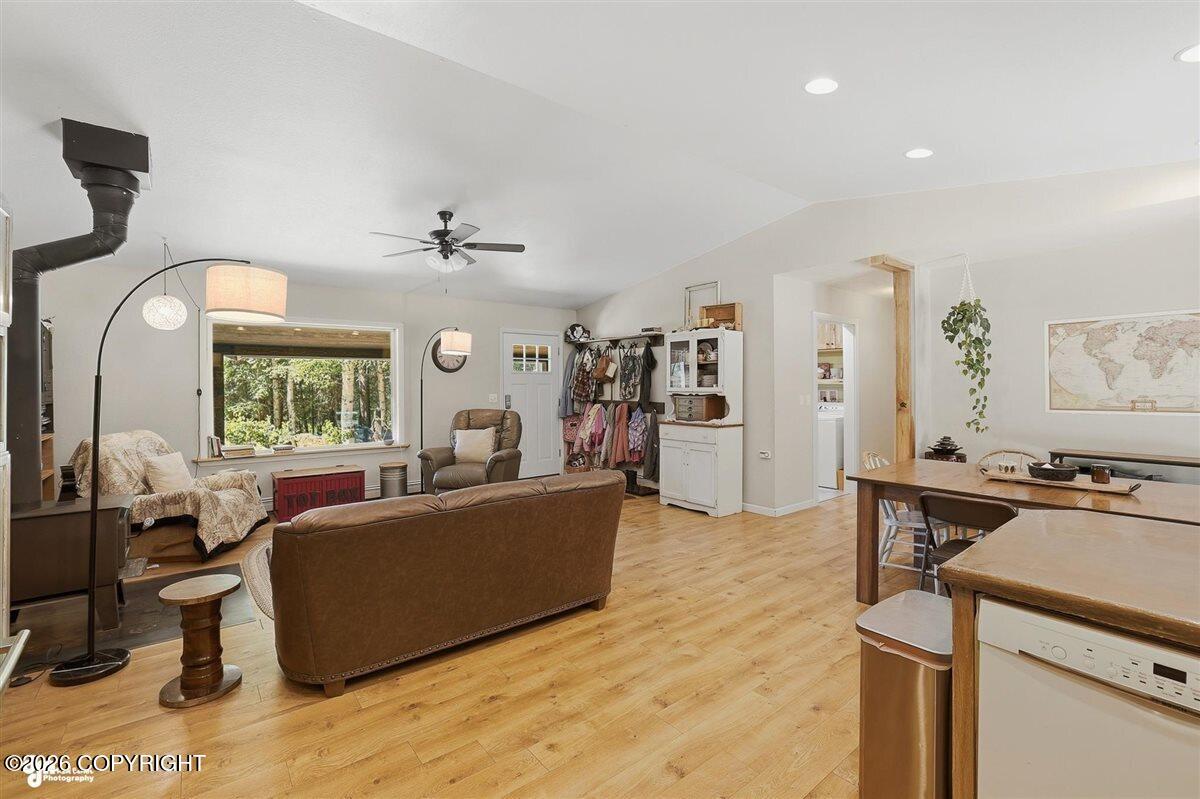 1535 Kittiwake Court Property Photo 19