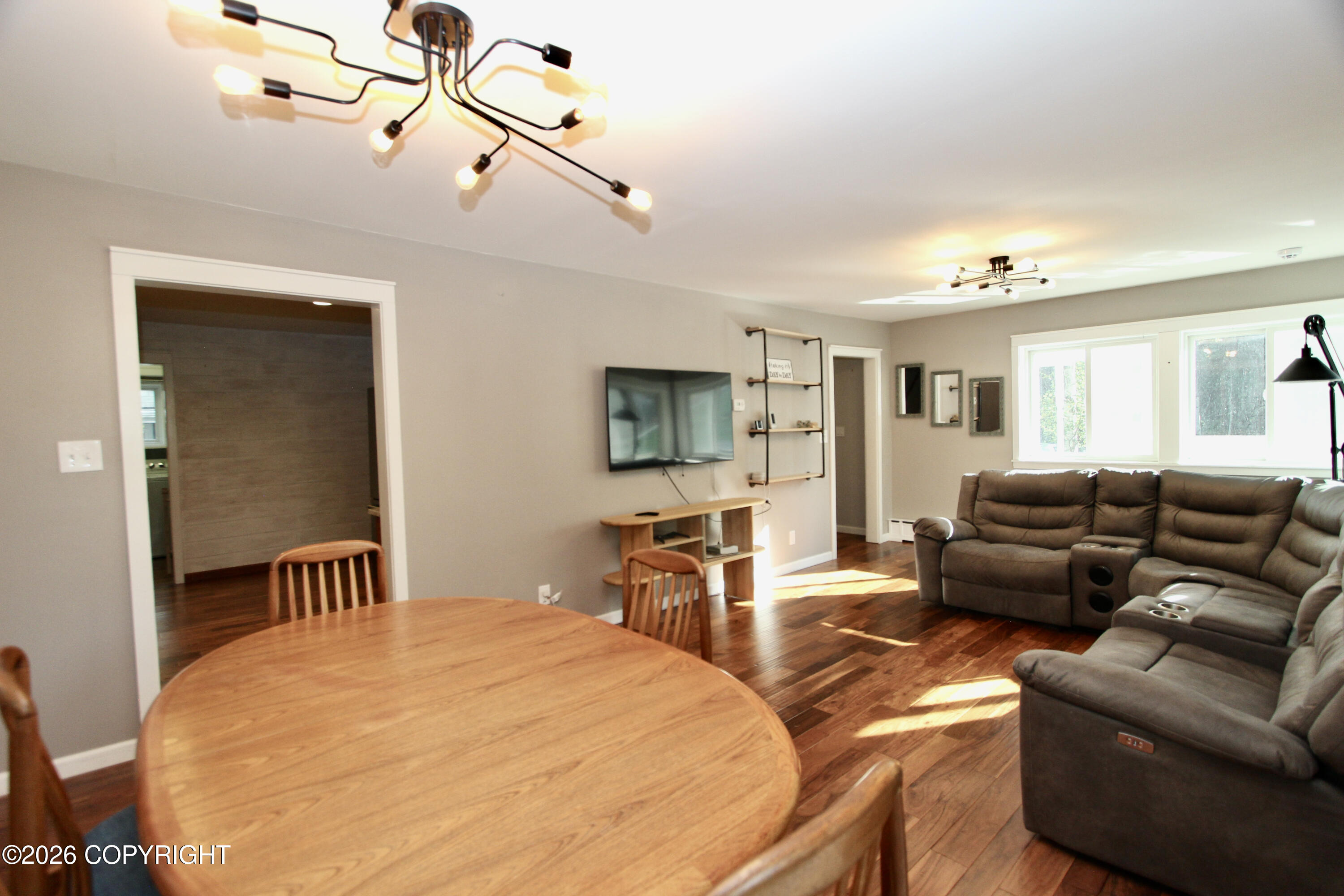 2604 Forest Park Drive Property Photo 8