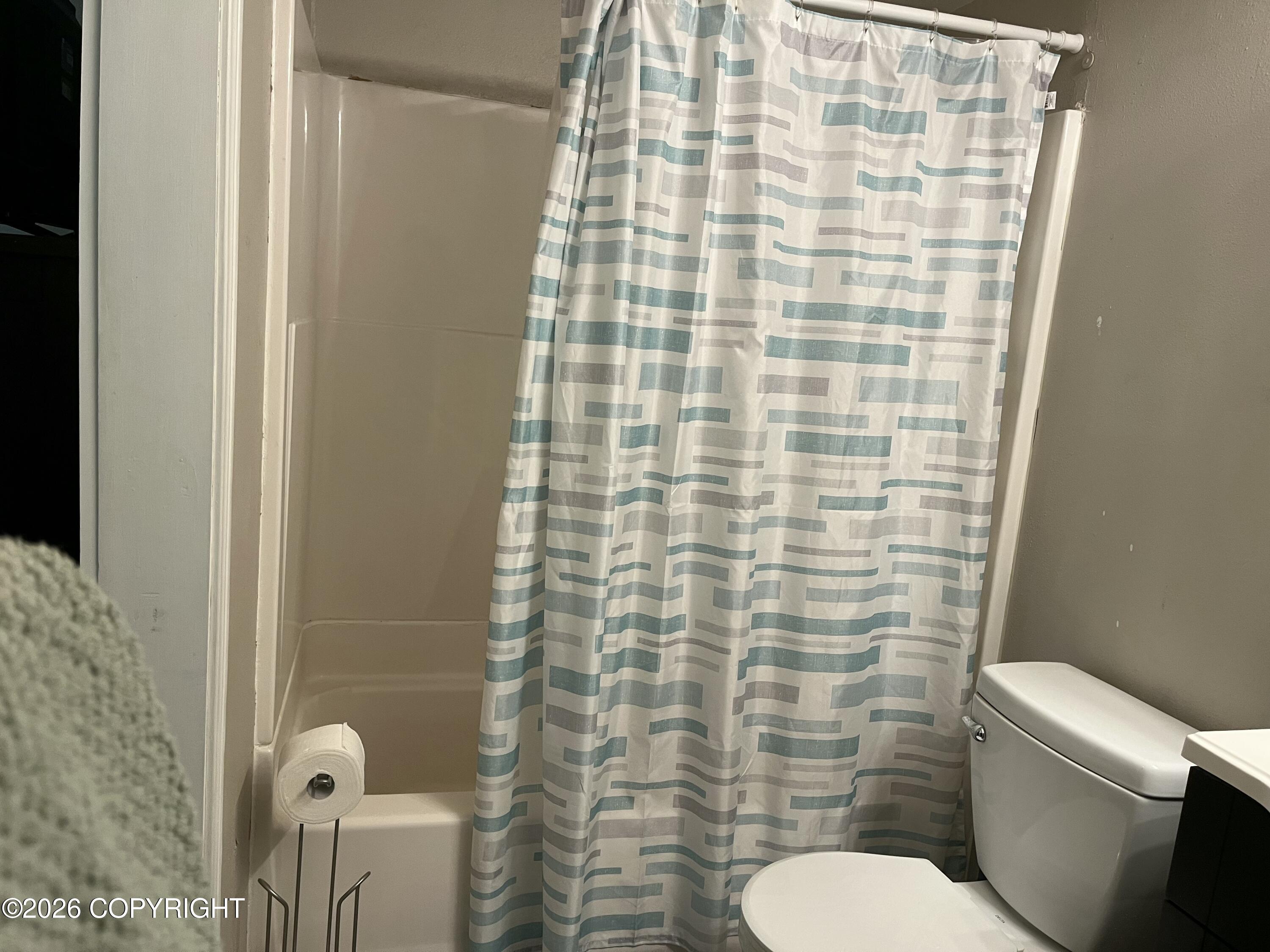 328 W Riverview Avenue Property Photo 21