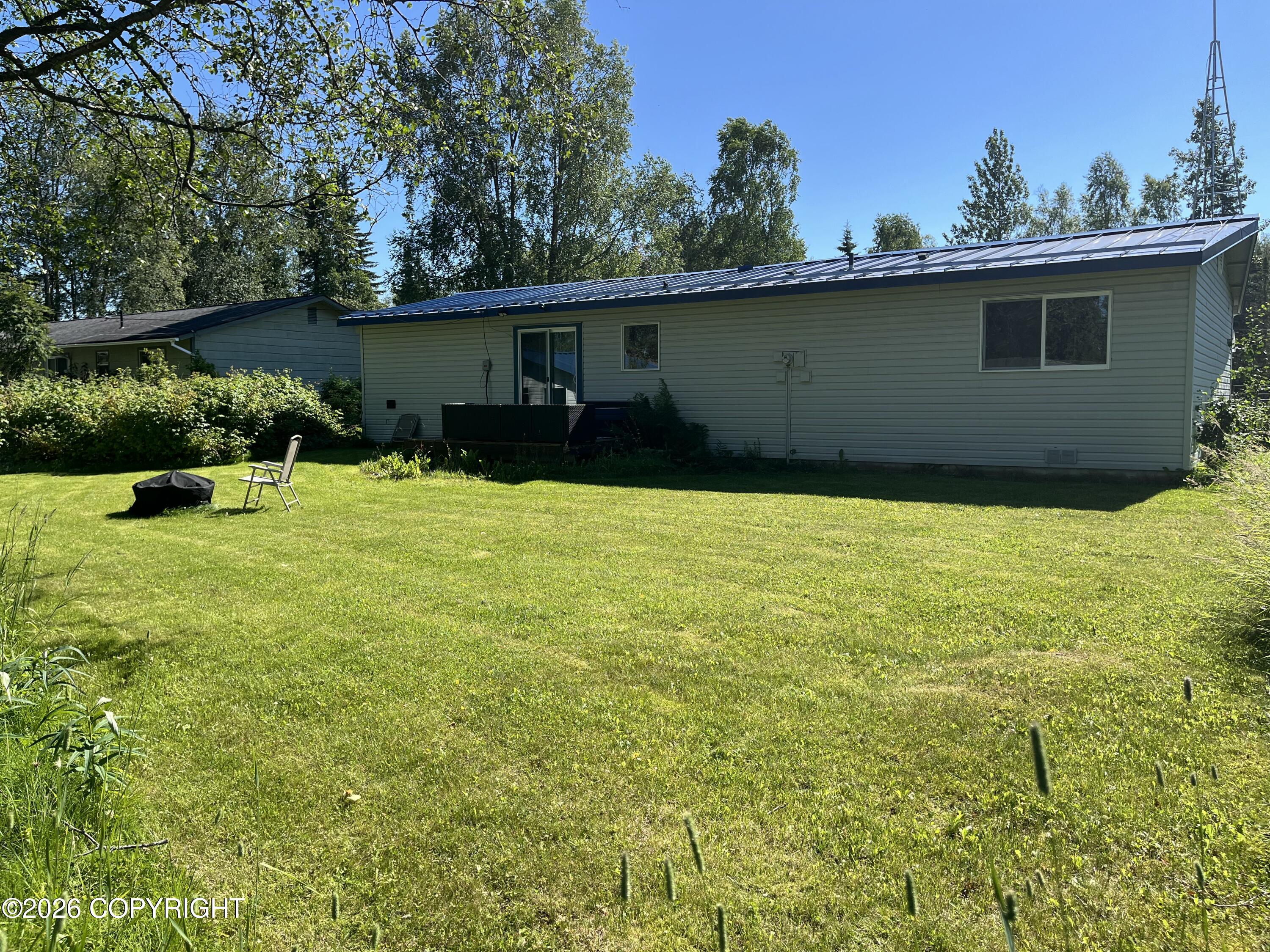 328 W Riverview Avenue Property Photo 26