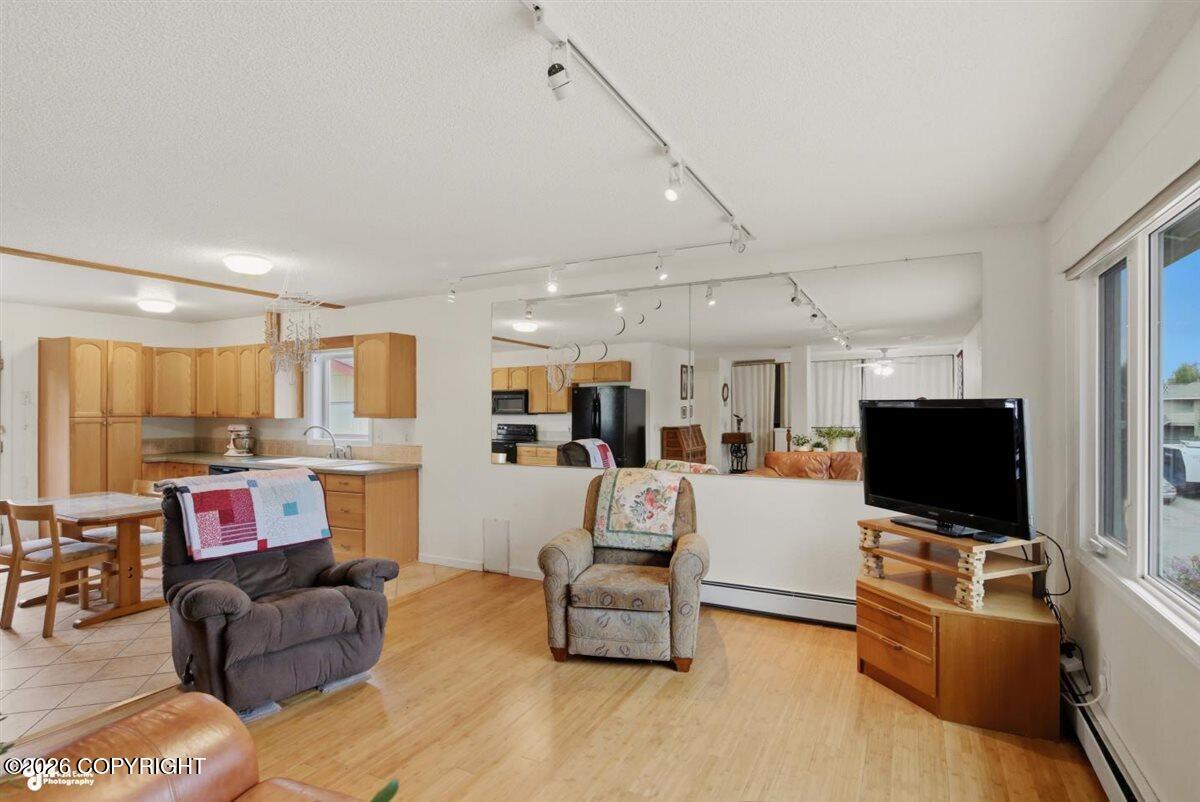 8230 Kip Court Property Photo 7