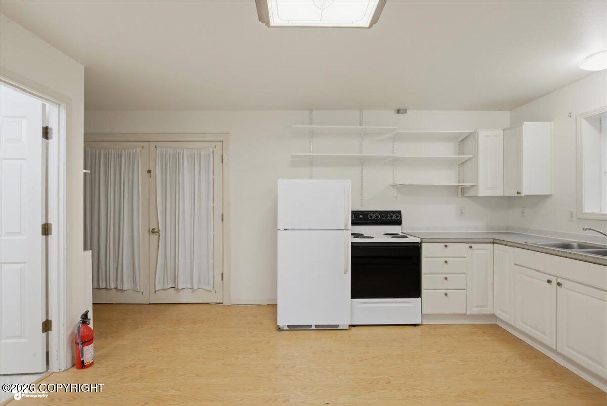 8230 Kip Court Property Photo 23