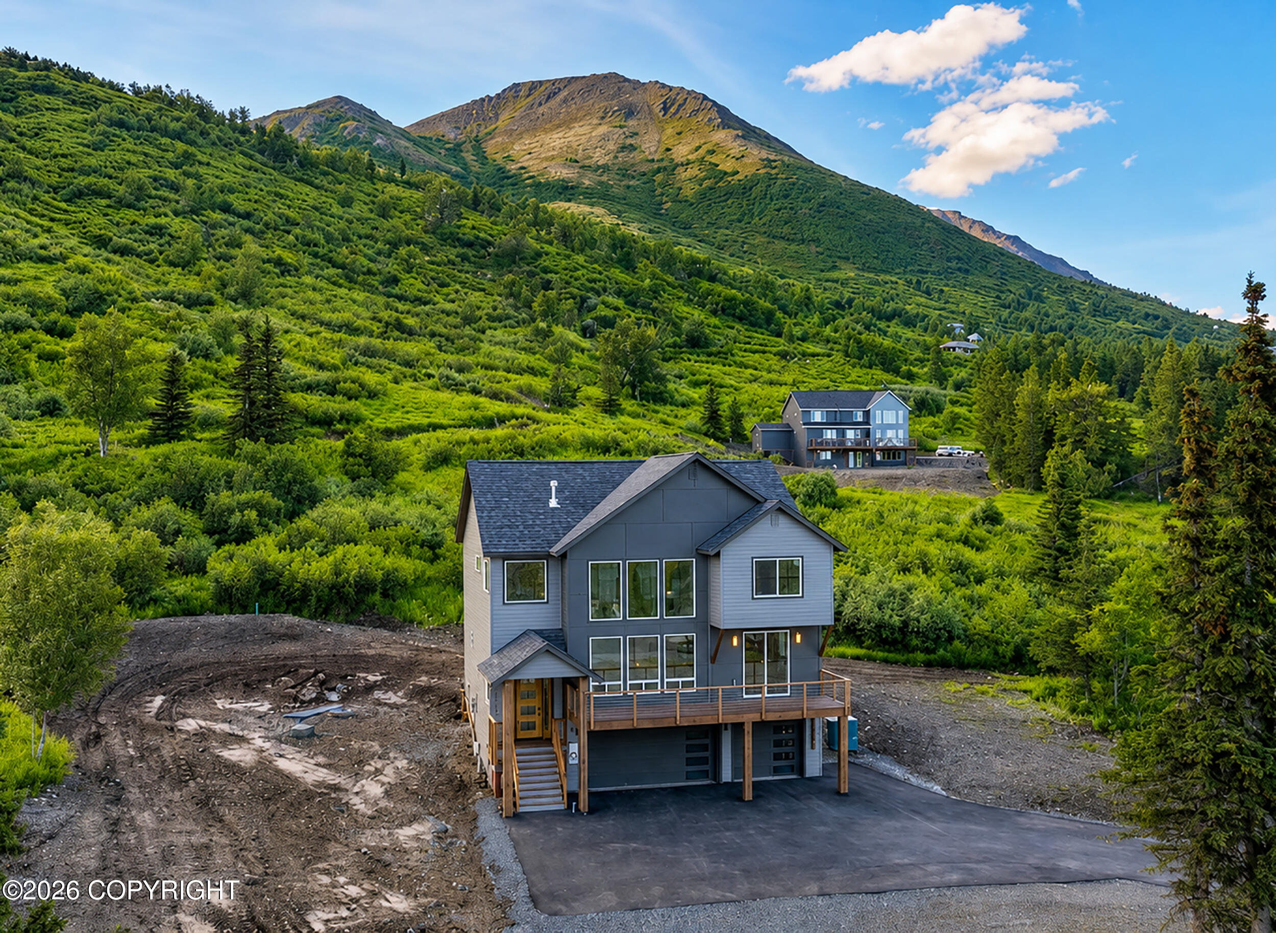 13851 Canyon Road Property Photo 1