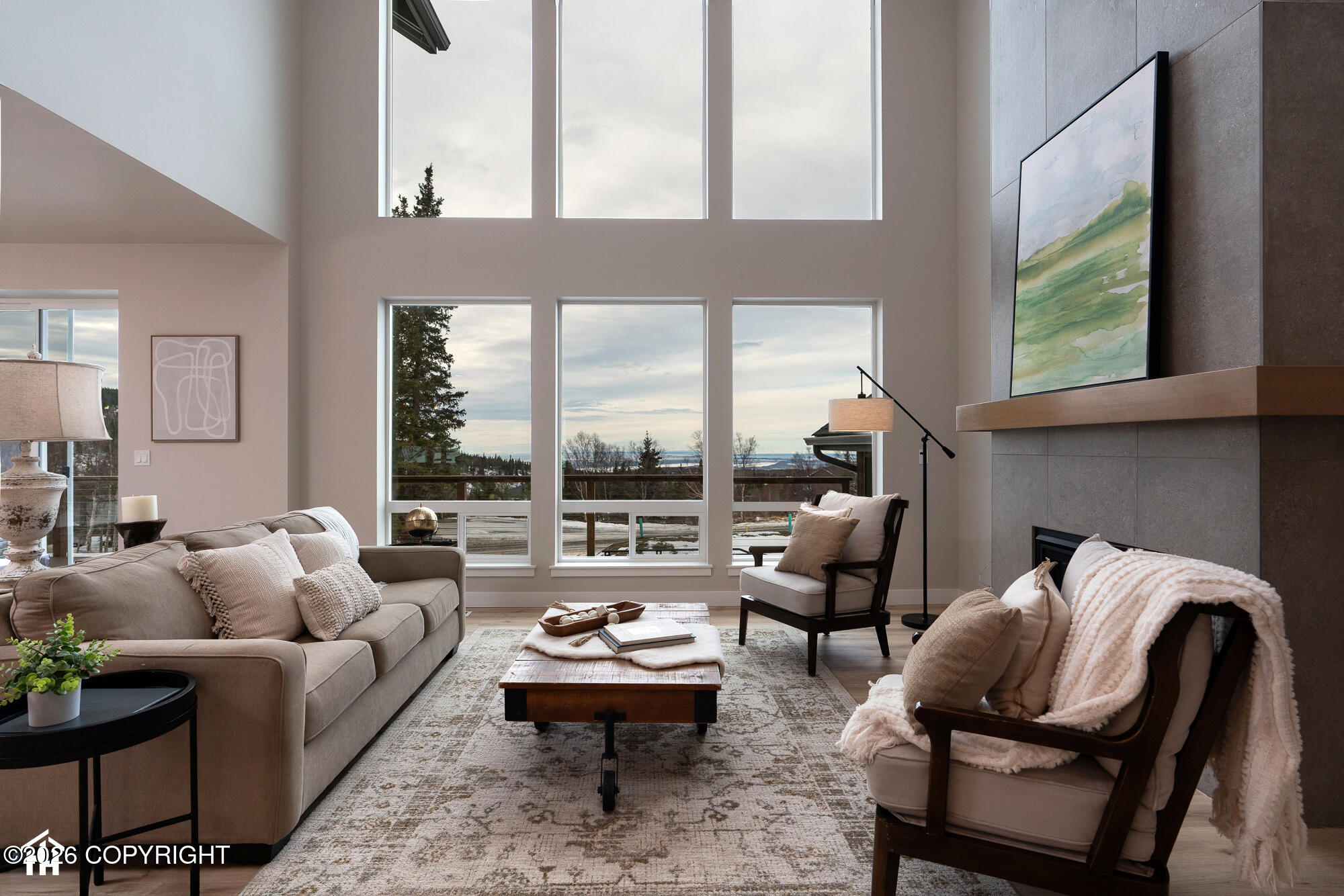 13851 Canyon Road Property Photo 4