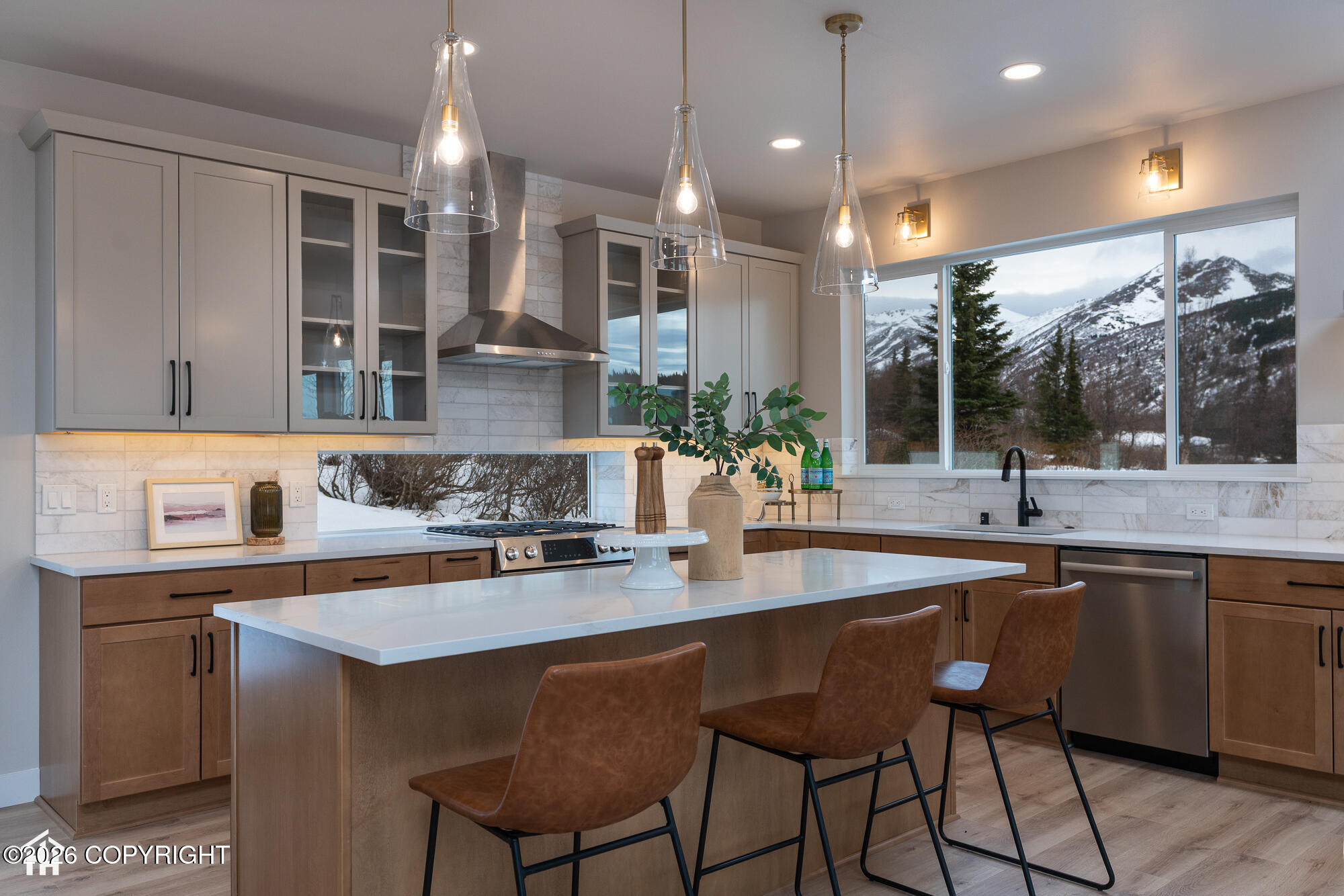 13851 Canyon Road Property Photo 11